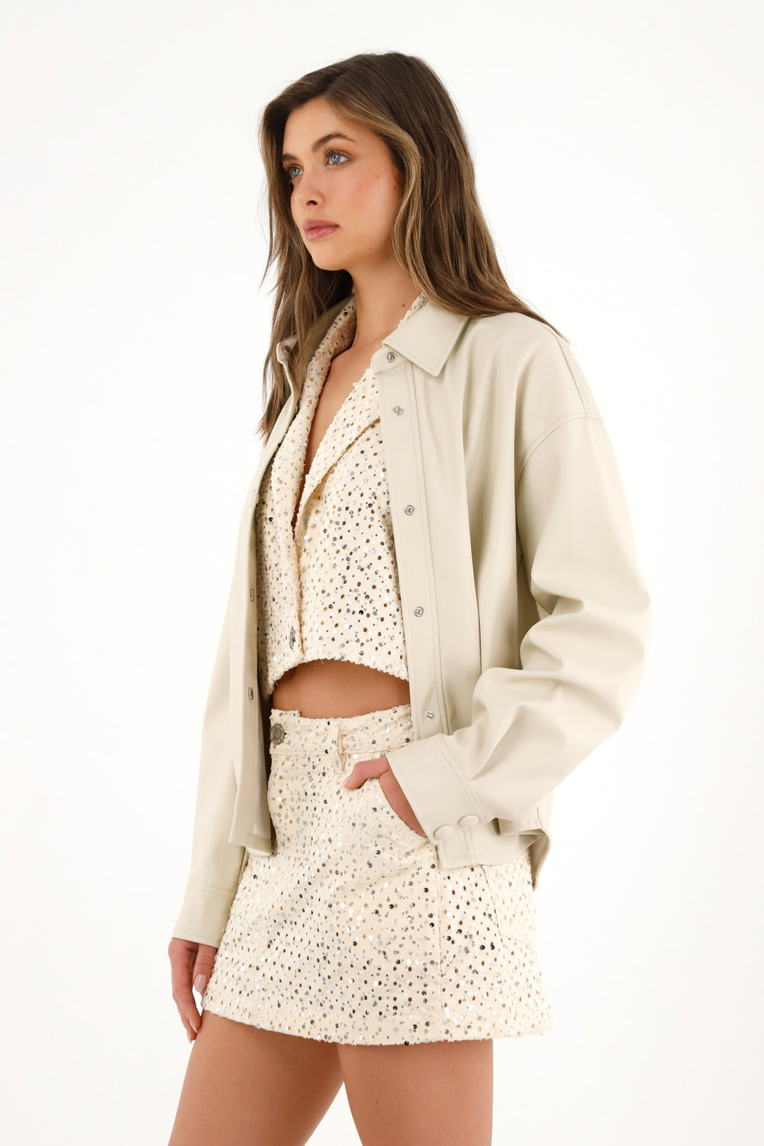Chaqueta en cuero sintético crudo para mujer