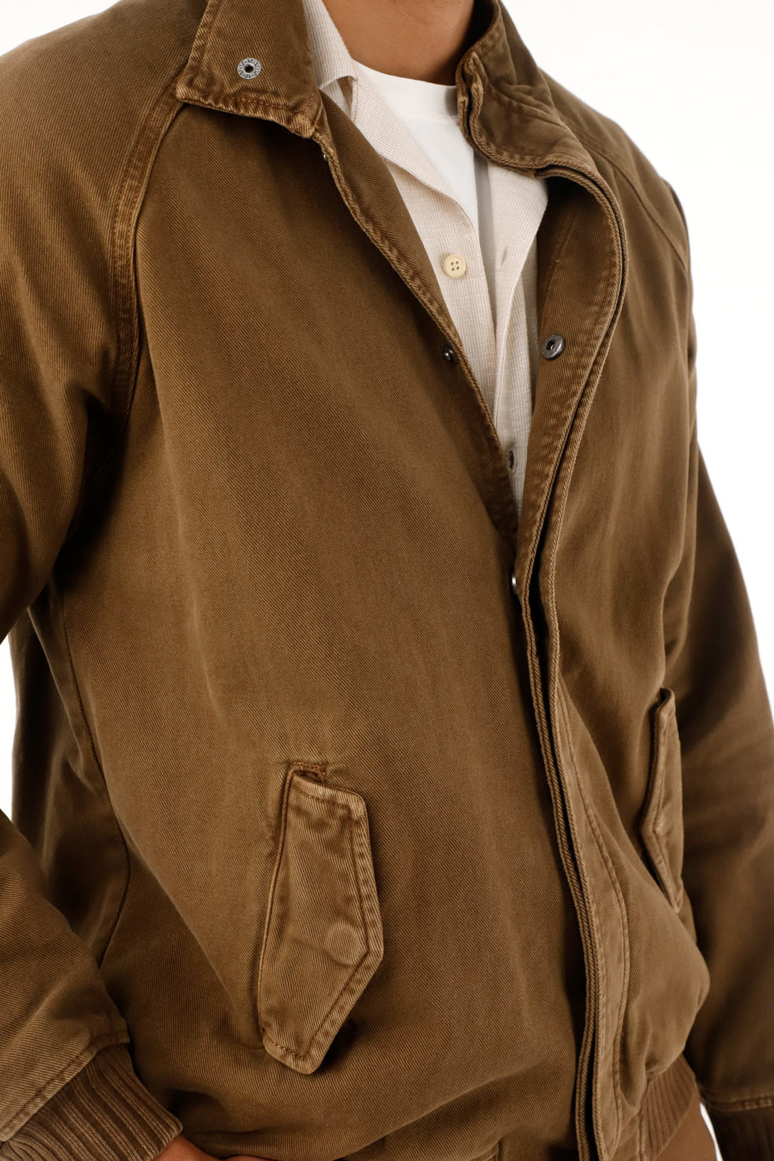 Chaqueta café tipo Bomber para hombre