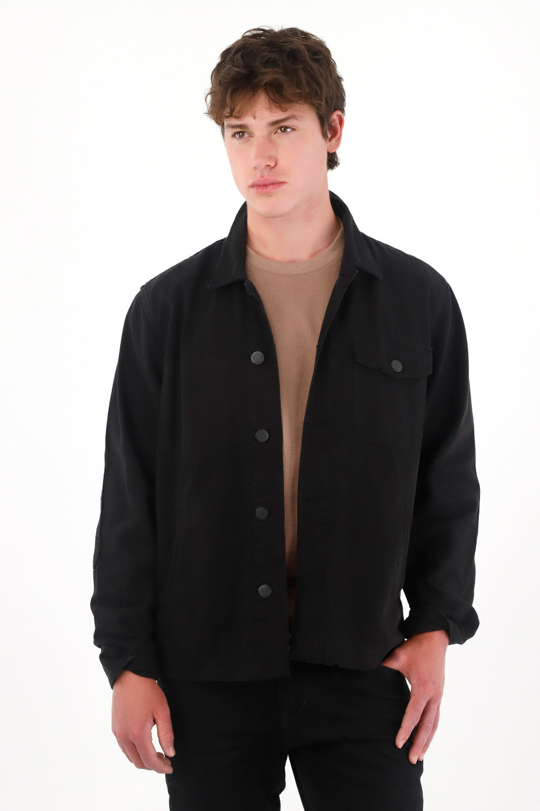 Chaqueta en denim con costuras decorativas negra para hombre