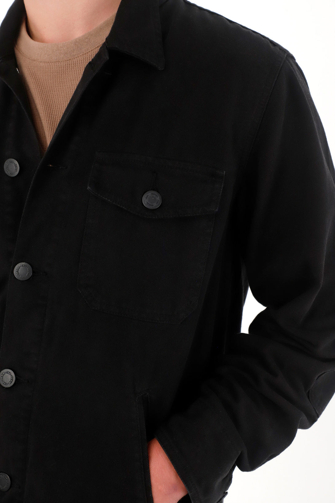 Chaqueta en denim con costuras decorativas negra para hombre