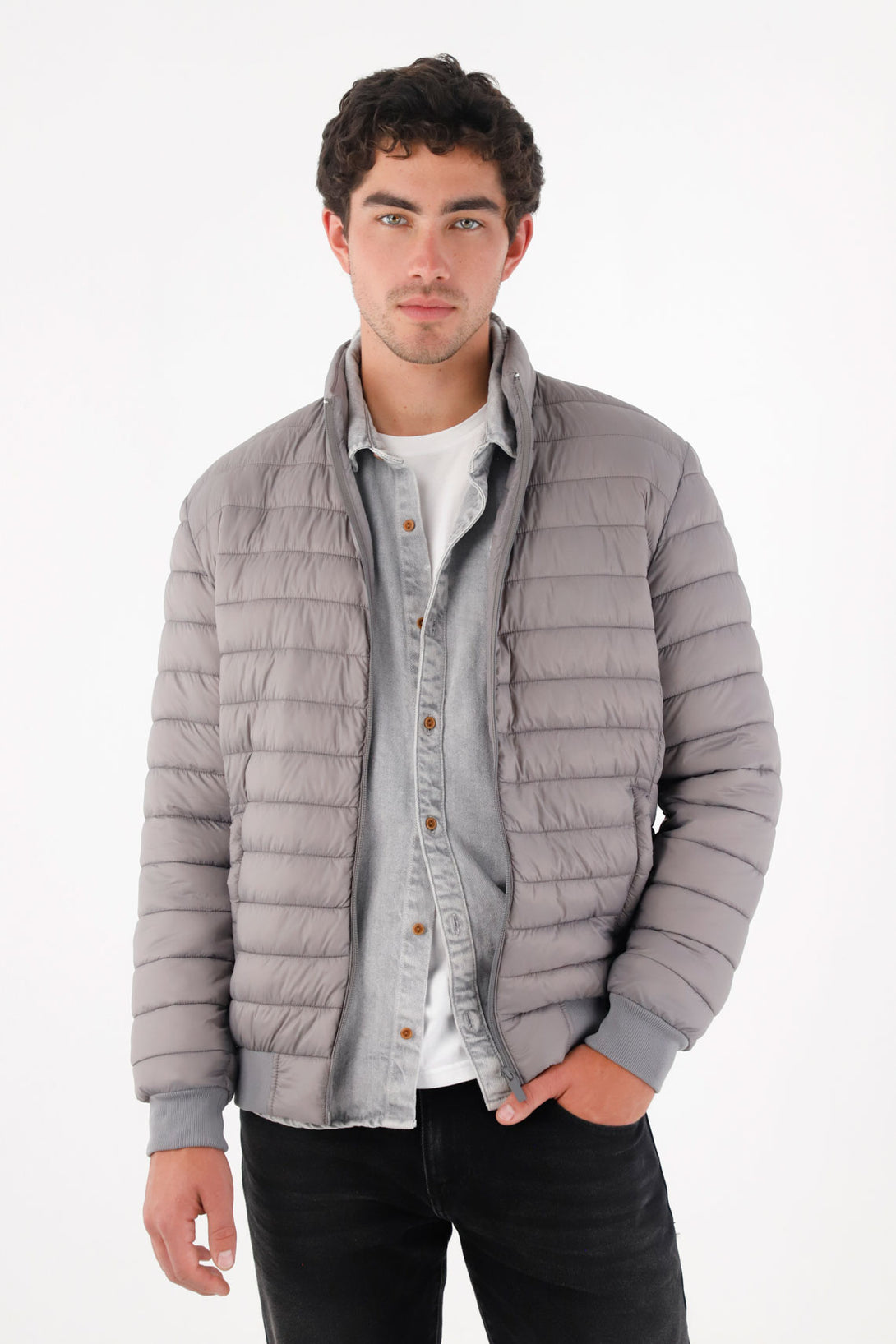 Chaqueta acolchada gris para hombre