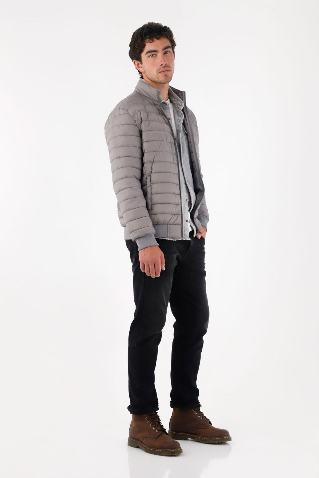 Chaqueta acolchada gris para hombre