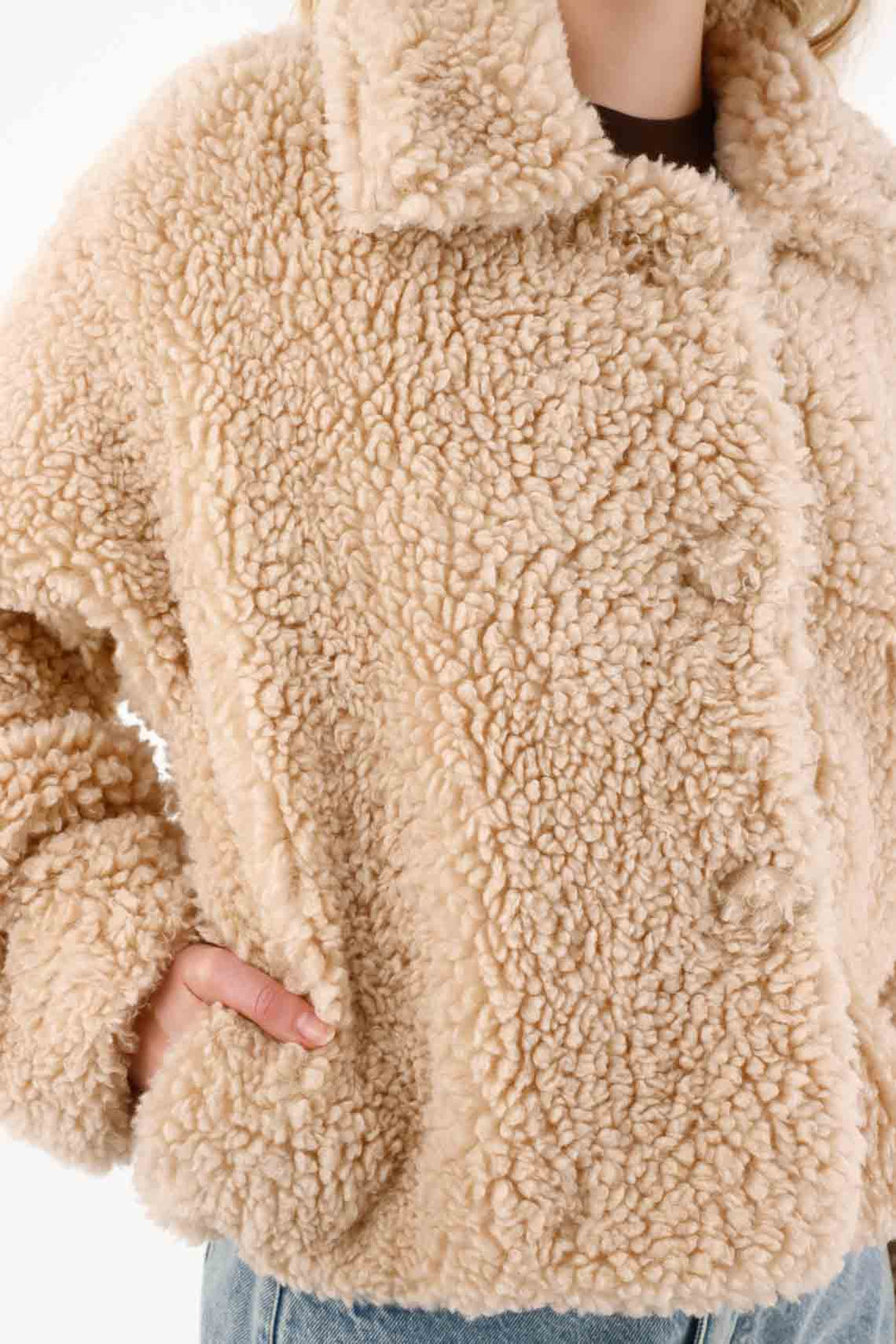 Chaqueta en tela afelpada crudo para mujer