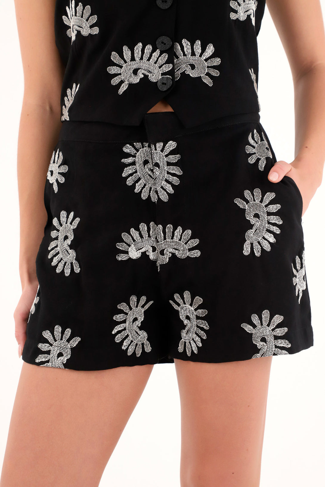 Women's short sparkle and embroidered shorts