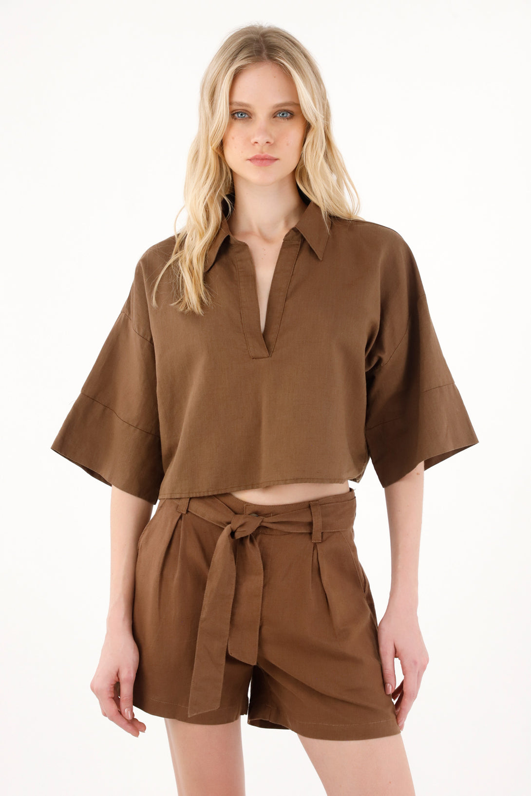 Women's Brown Belted Pocket Shorts