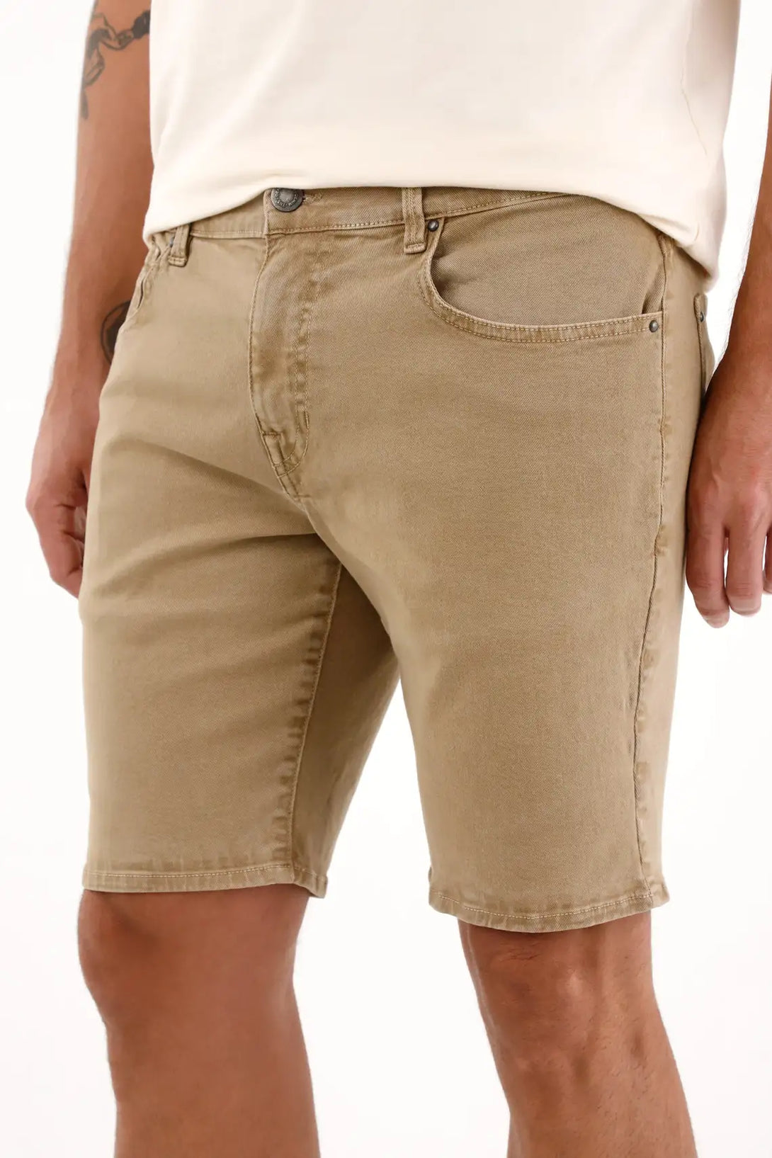 Bermuda Nudy con efecto vintage crudo para hombre