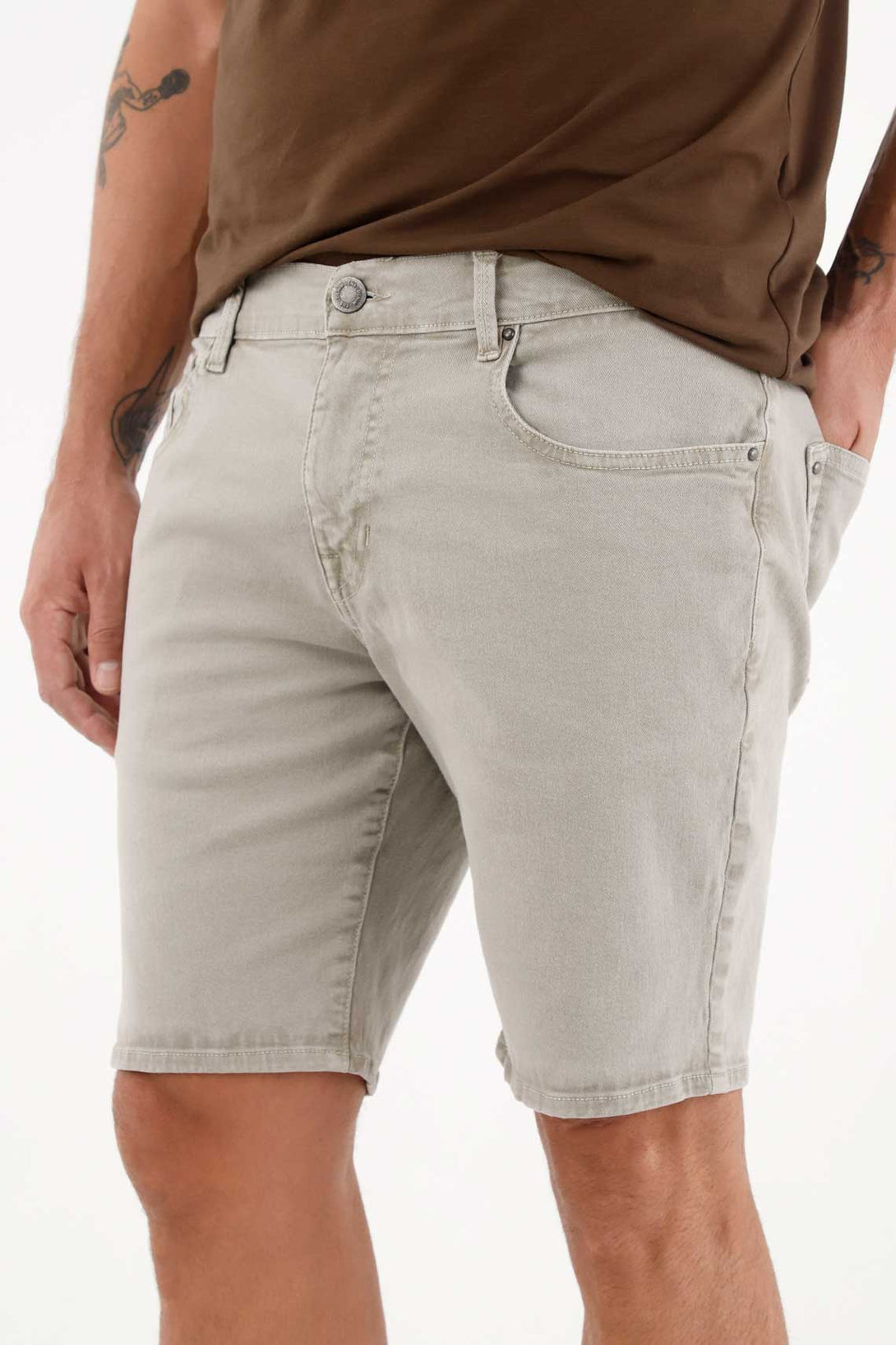 Bermuda Nudy con efecto vintage gris para hombre