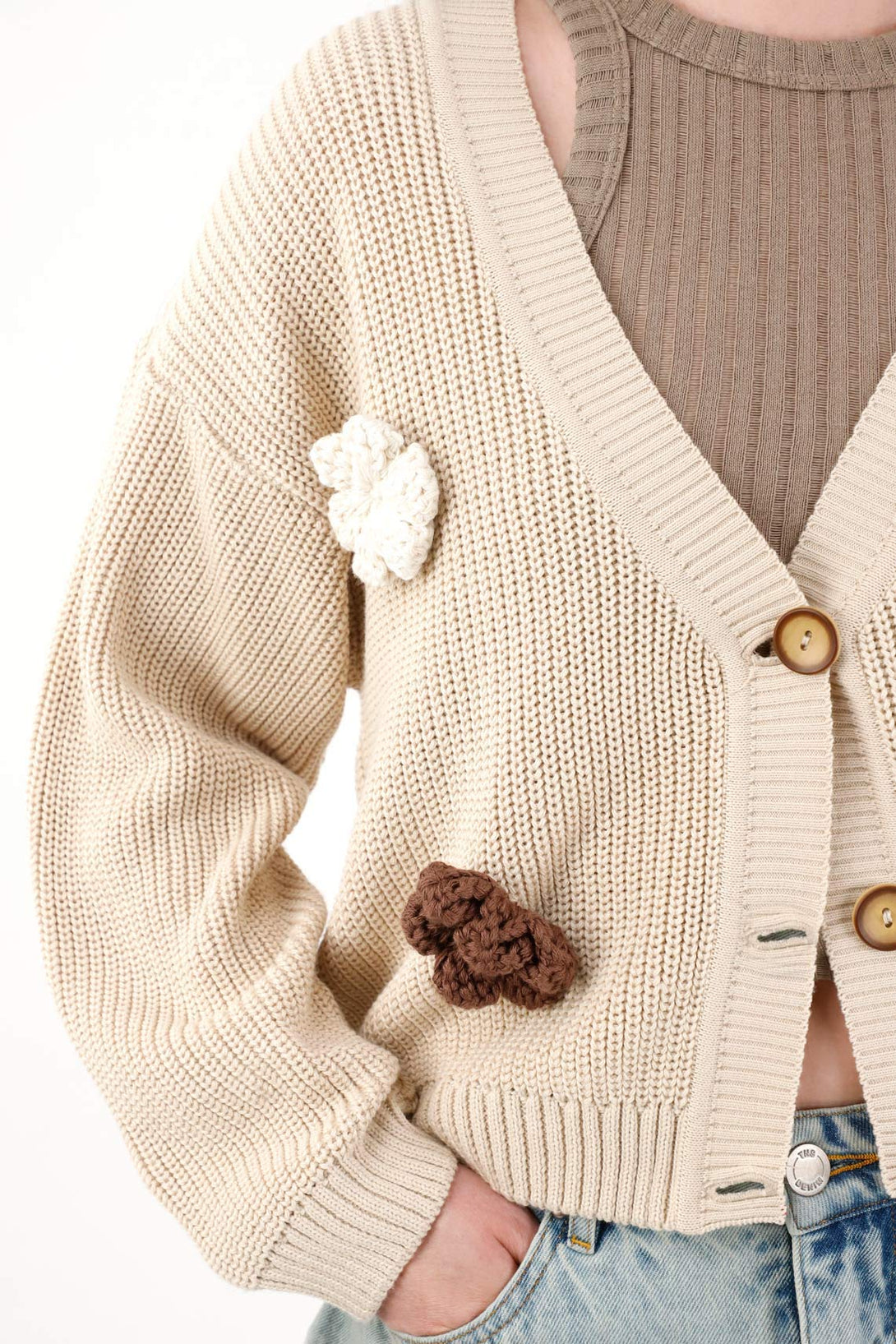 Women's Raw Flower Crop Pullover