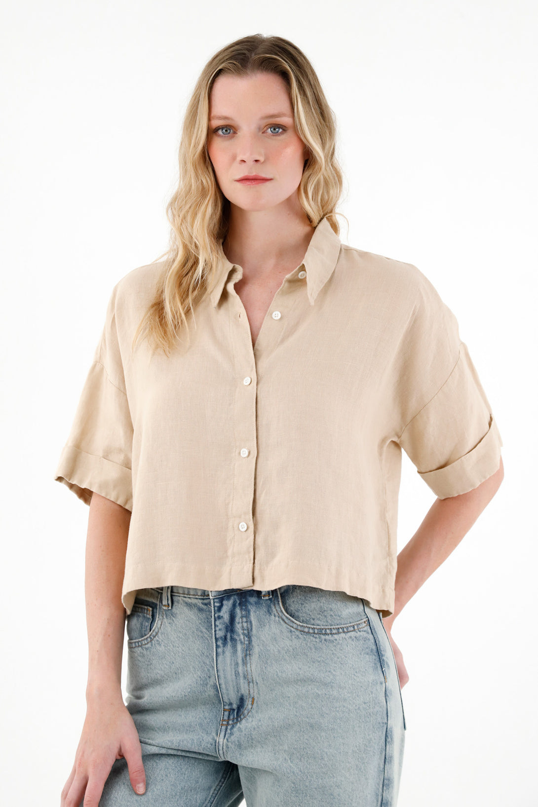 Camisa café en lino para mujer