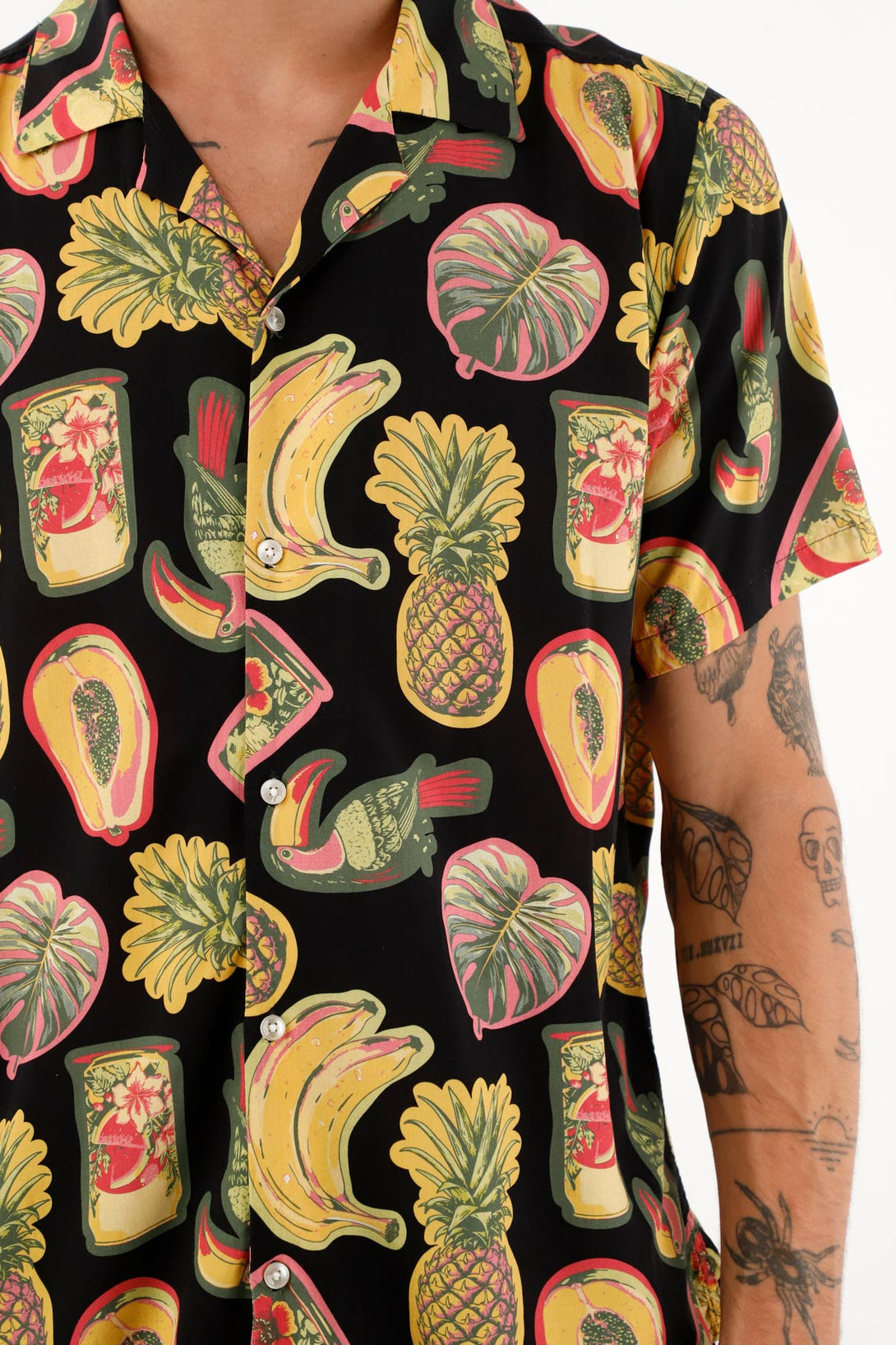 Camisa tipo bowling estampada para hombre