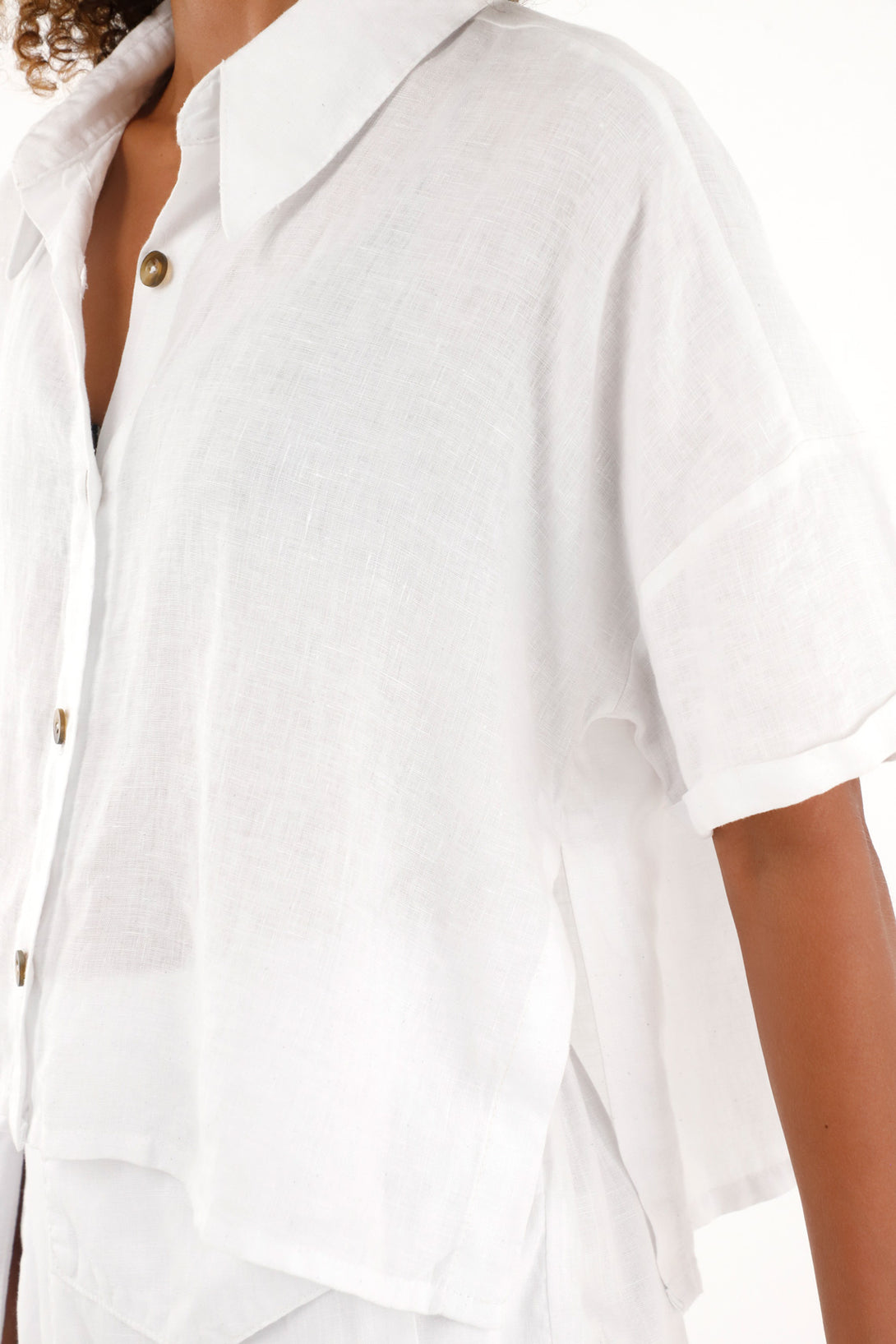 Women's 100% linen off-white shirt