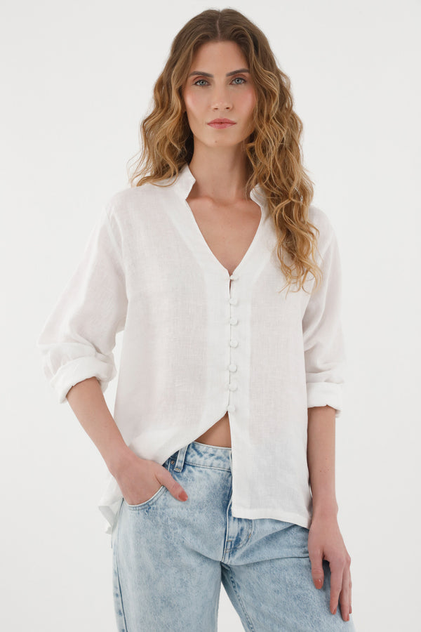 Camisa blanca cuello neru en 100% lino para mujer