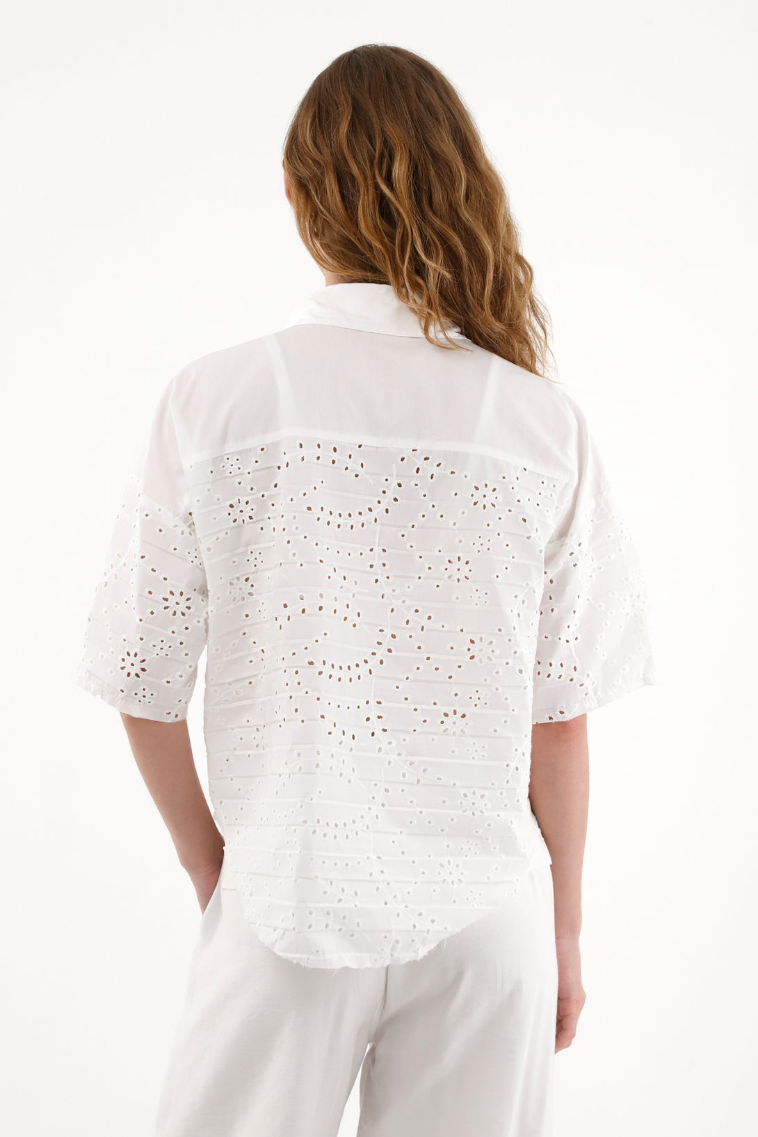 Women's Crinkle Crop Shirt in Cream