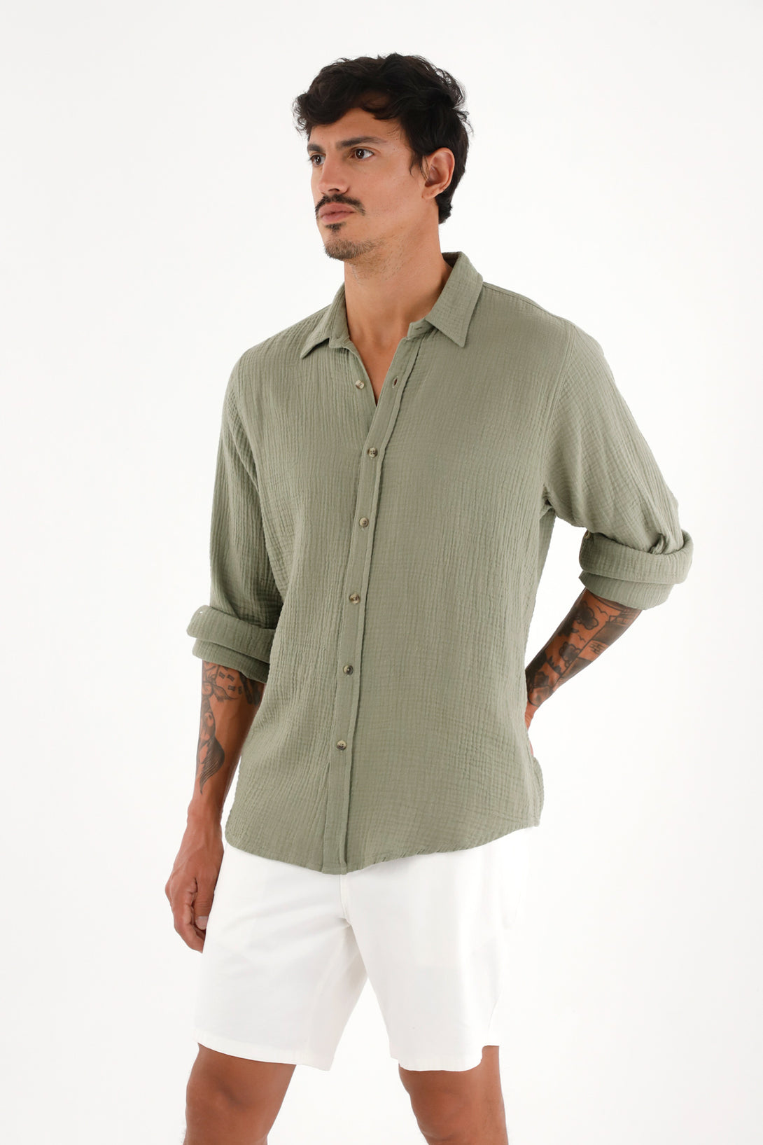 Camisa verde manga larga para hombre