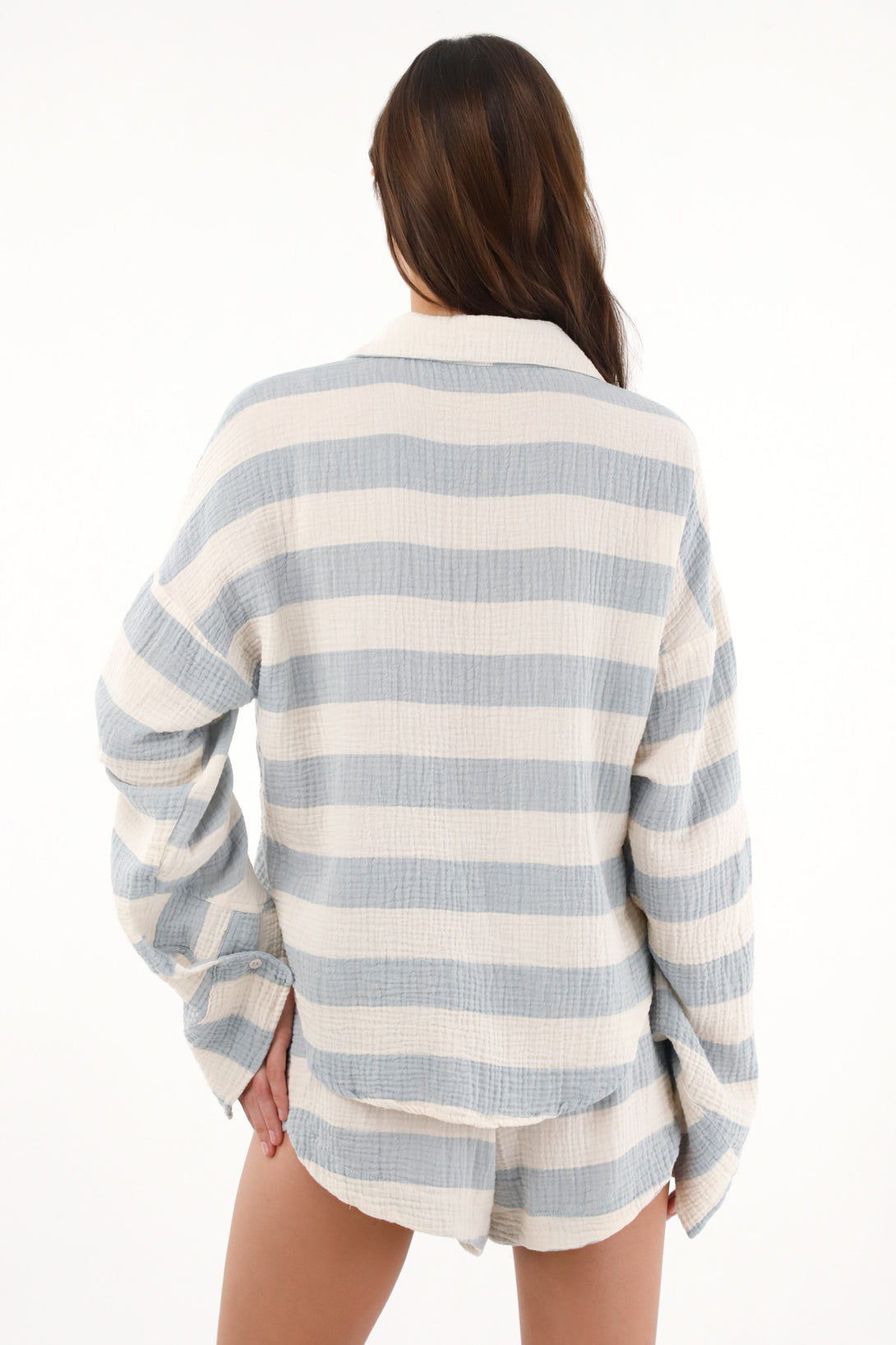 Camisa manga larga amplia a rayas para mujer