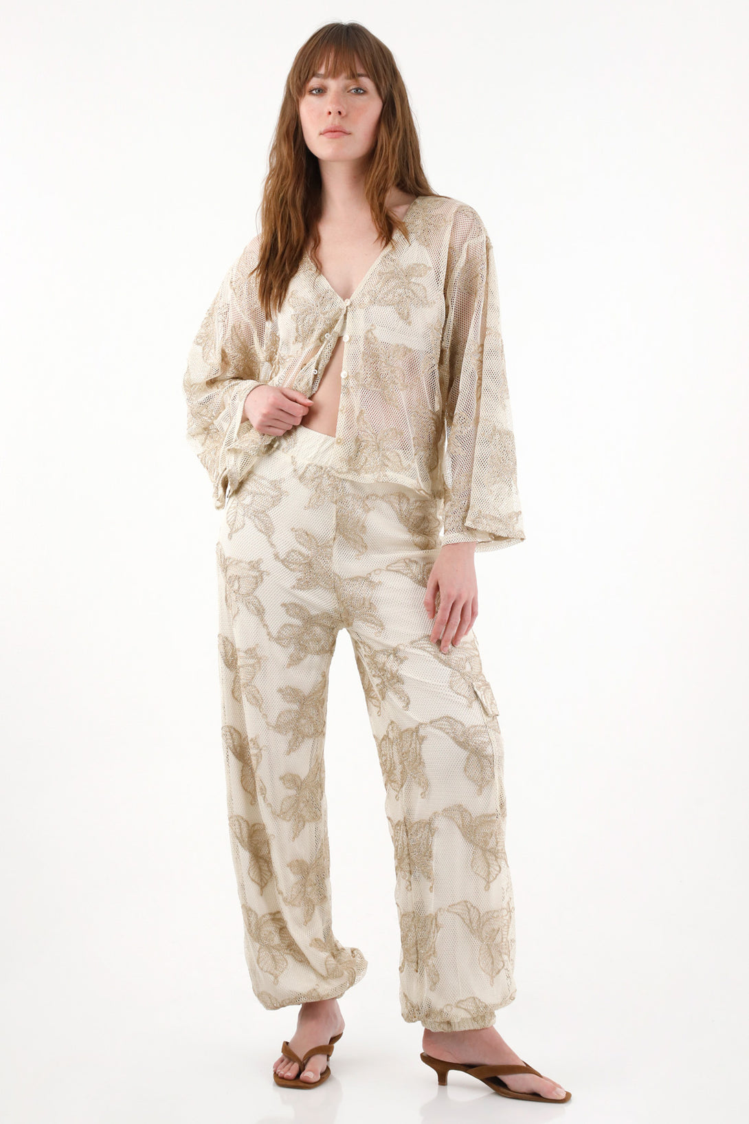 Camisa en malla bordada cruda para mujer
