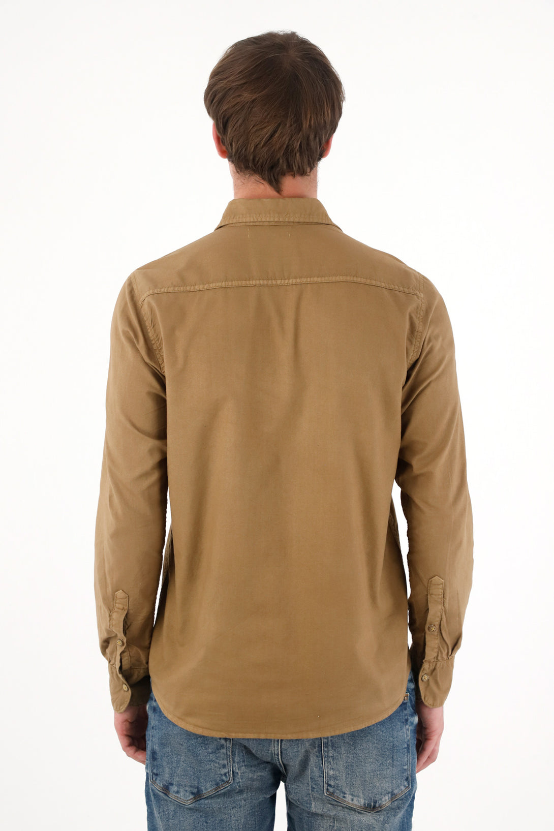 Camisa manga larga café para hombre