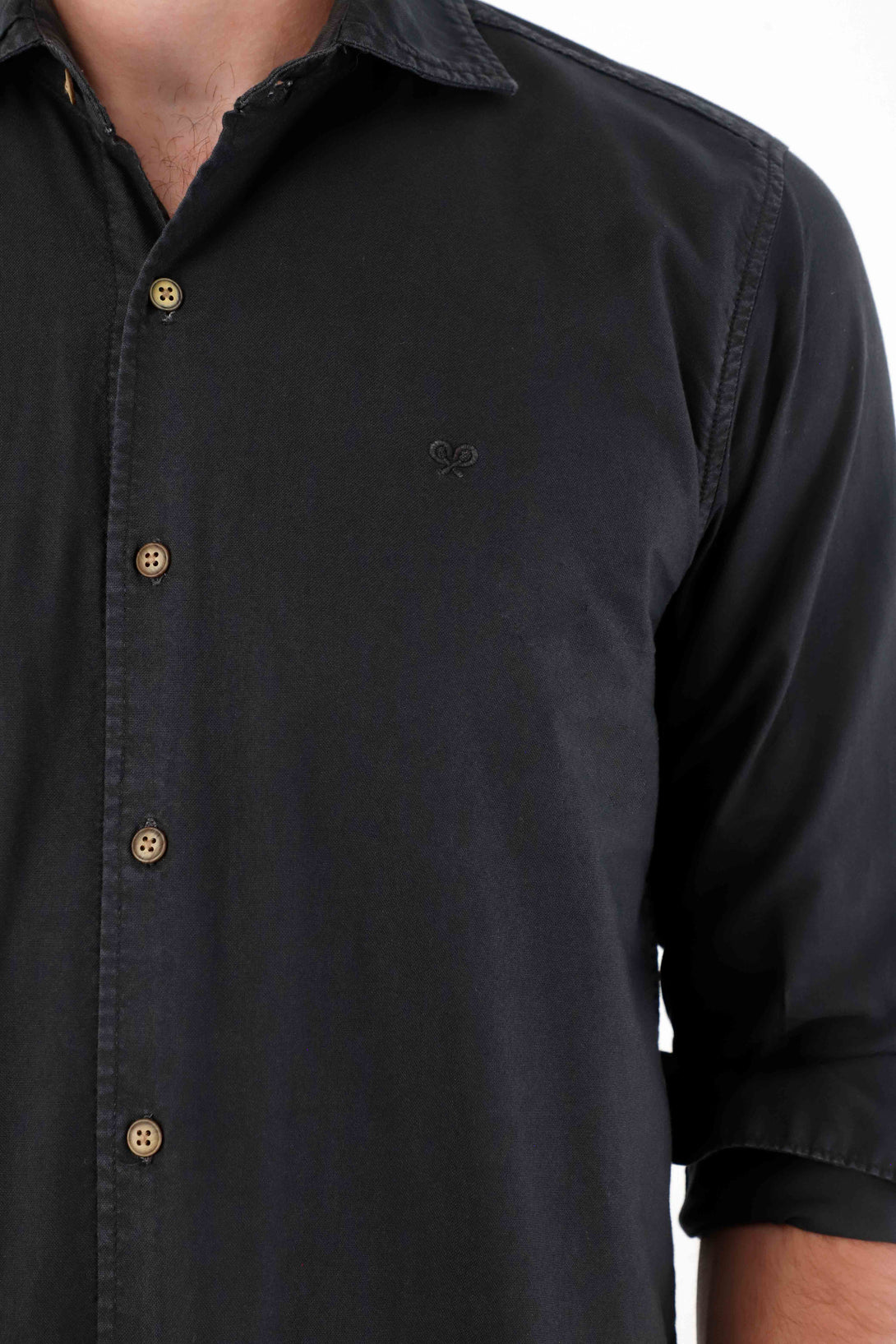 Camisa manga larga negra para hombre