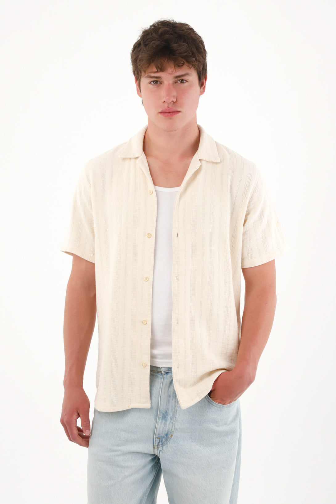 Camisa tipo bowling a rayas crudo para hombre