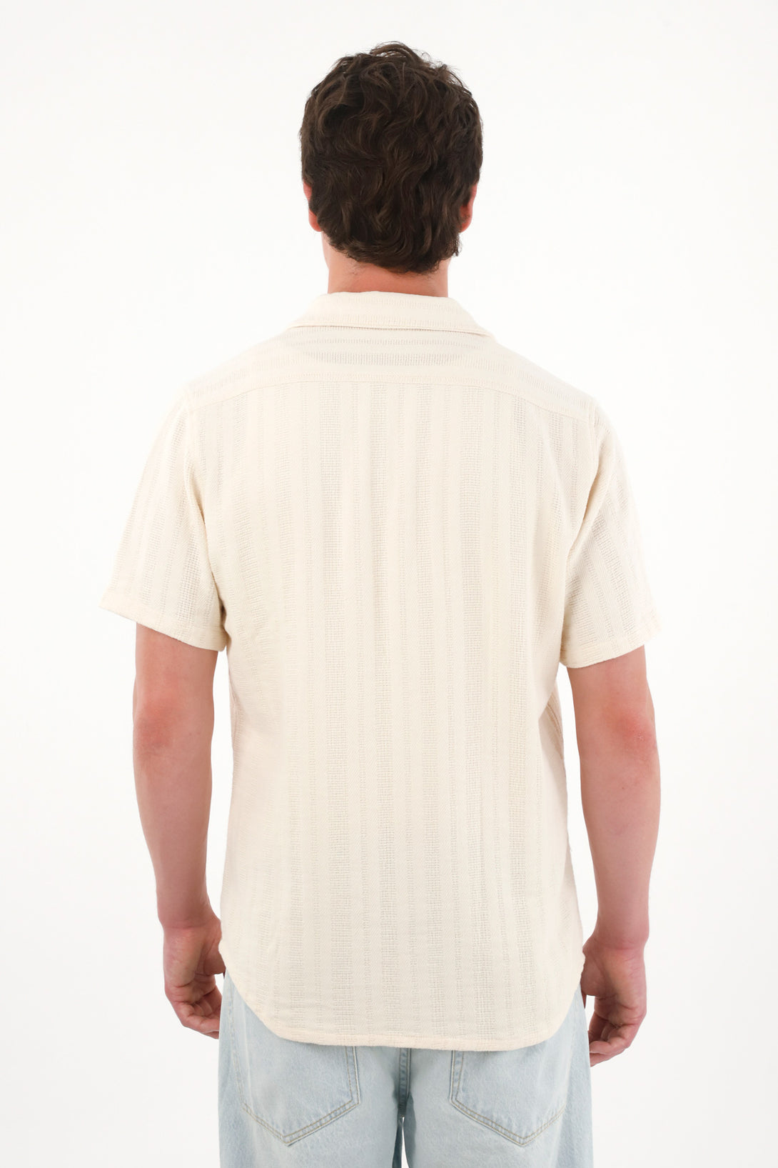 Camisa tipo bowling a rayas crudo para hombre