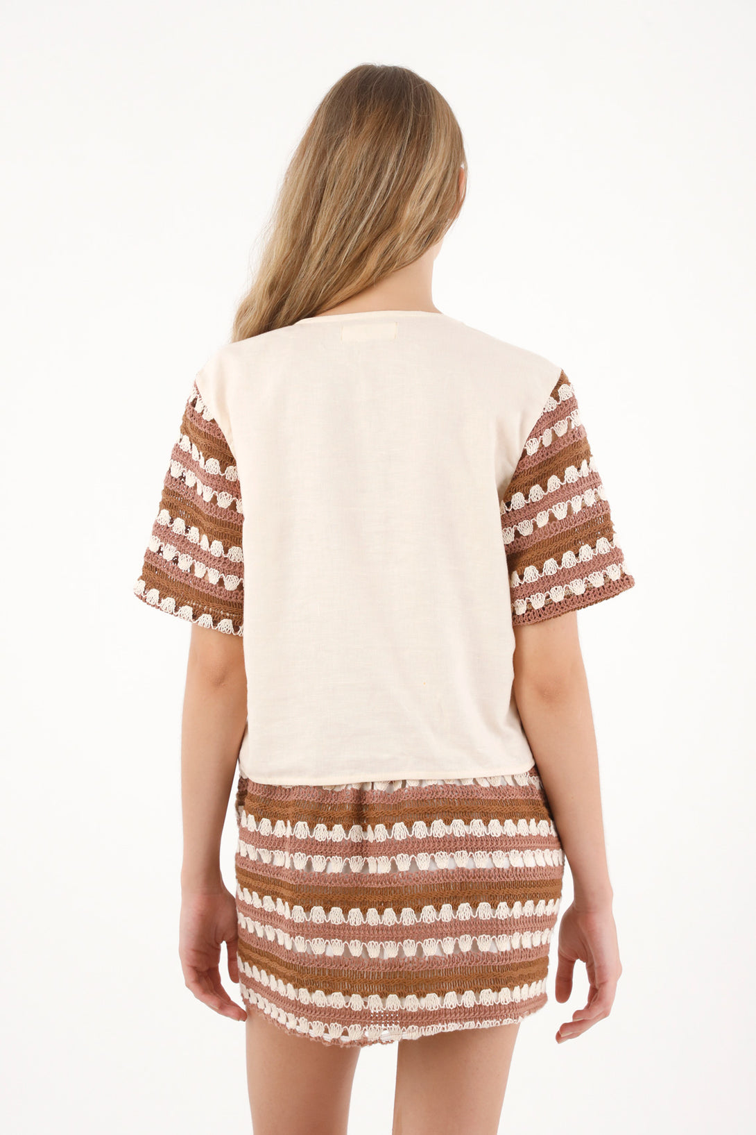 Camisa manga corta en mix de telas crudo para mujer