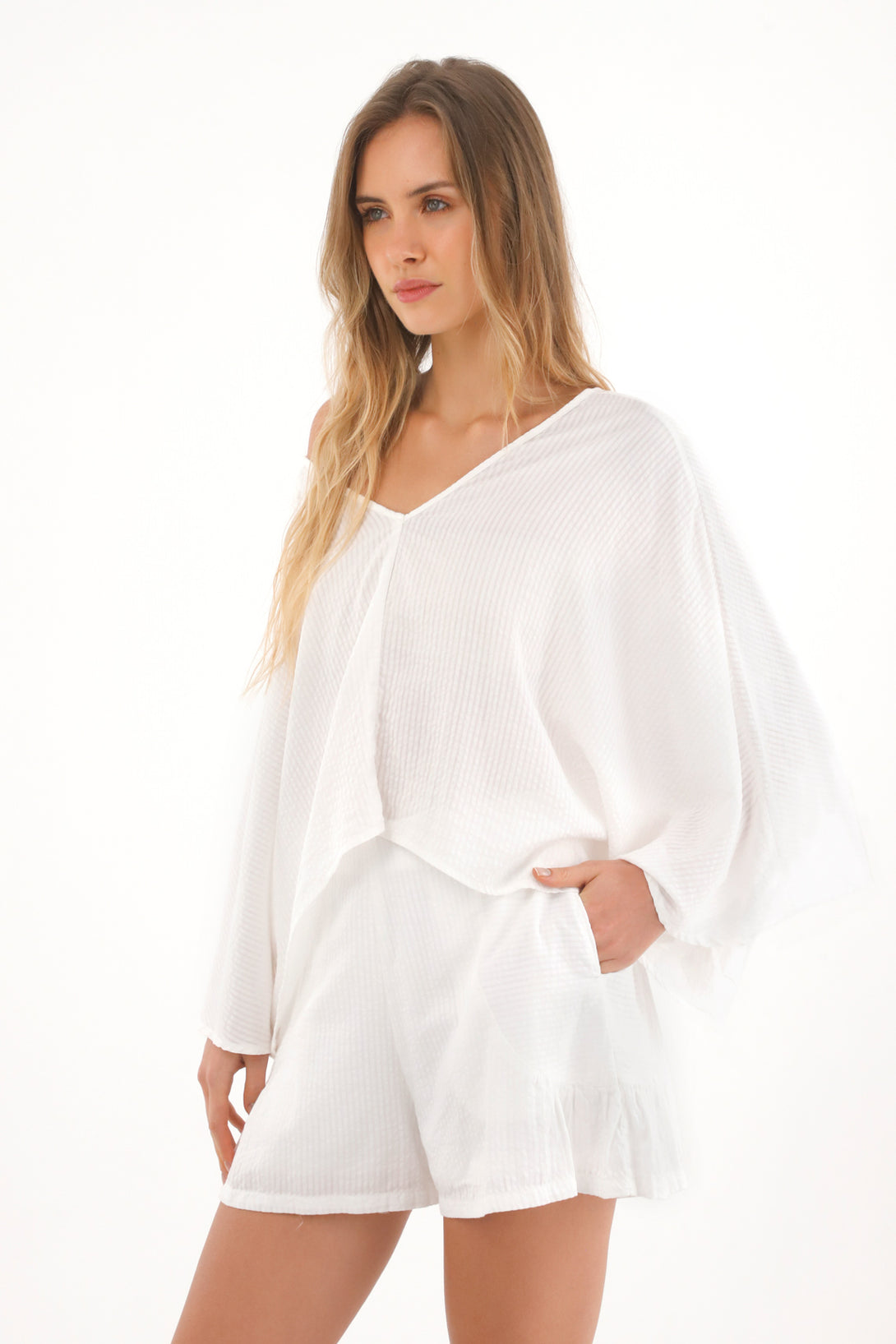 Camisa de tela con textura crudo para mujer