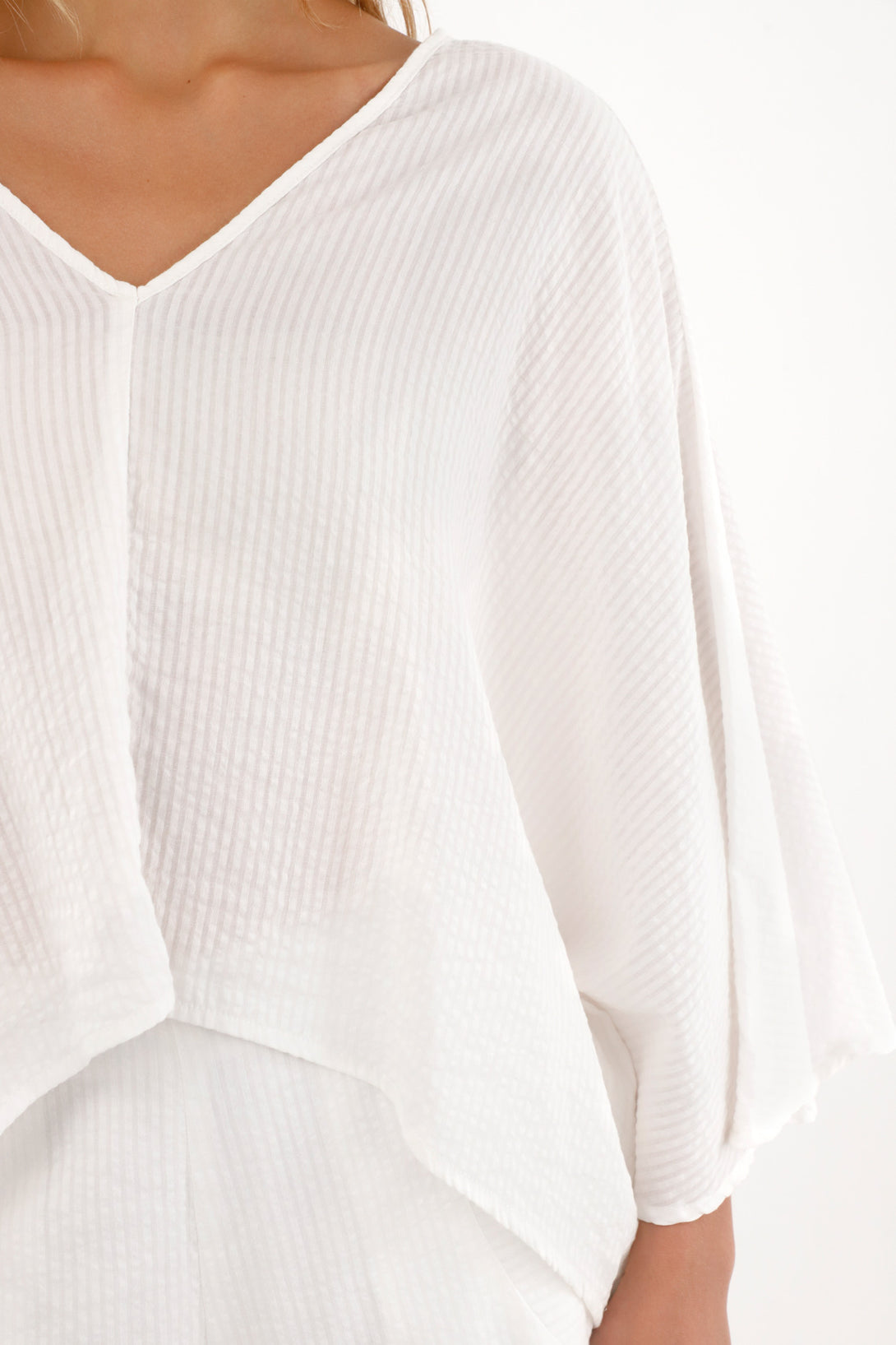 Camisa de tela con textura crudo para mujer