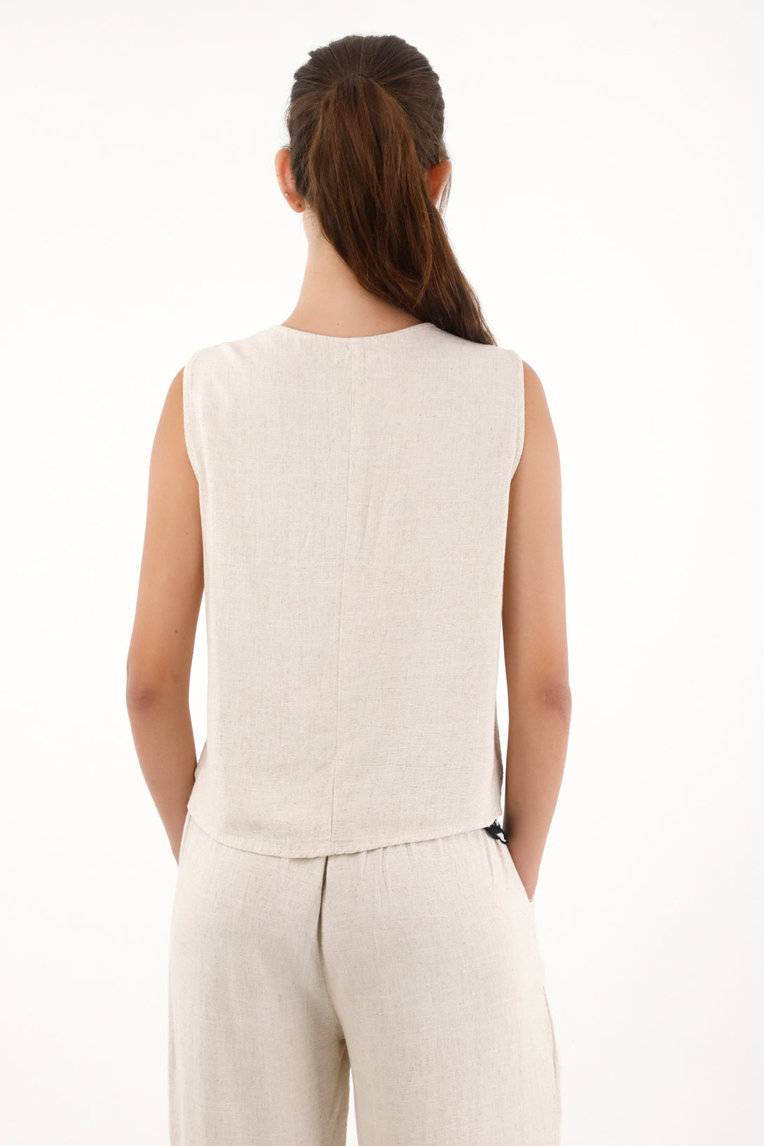 Camisa tipo chaleco crudo para mujer