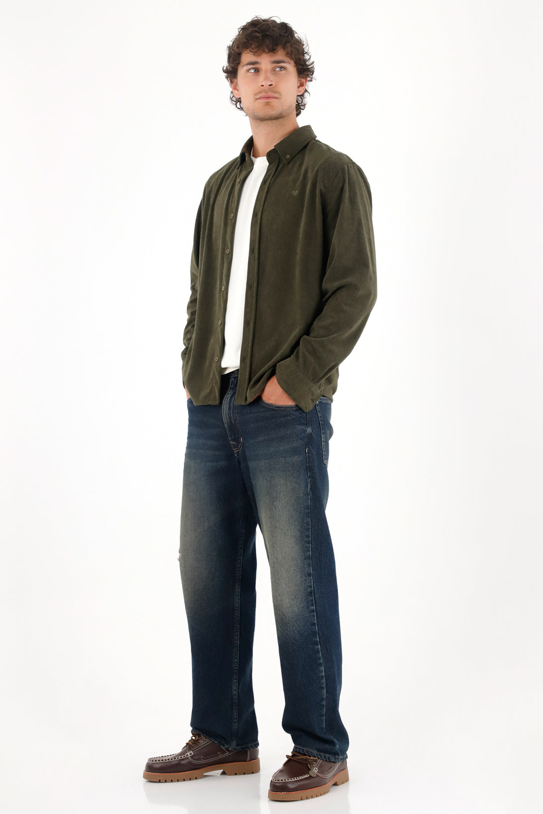 Camisa con textura tipo corduroy verde para hombre