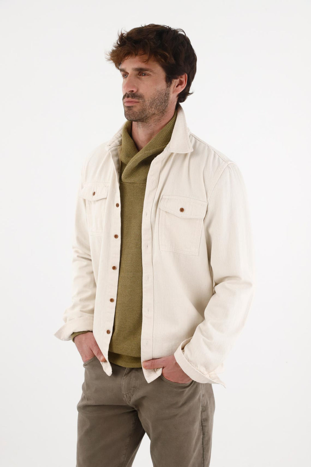 Shirt for men 100% off-white relaxed fit with pockets