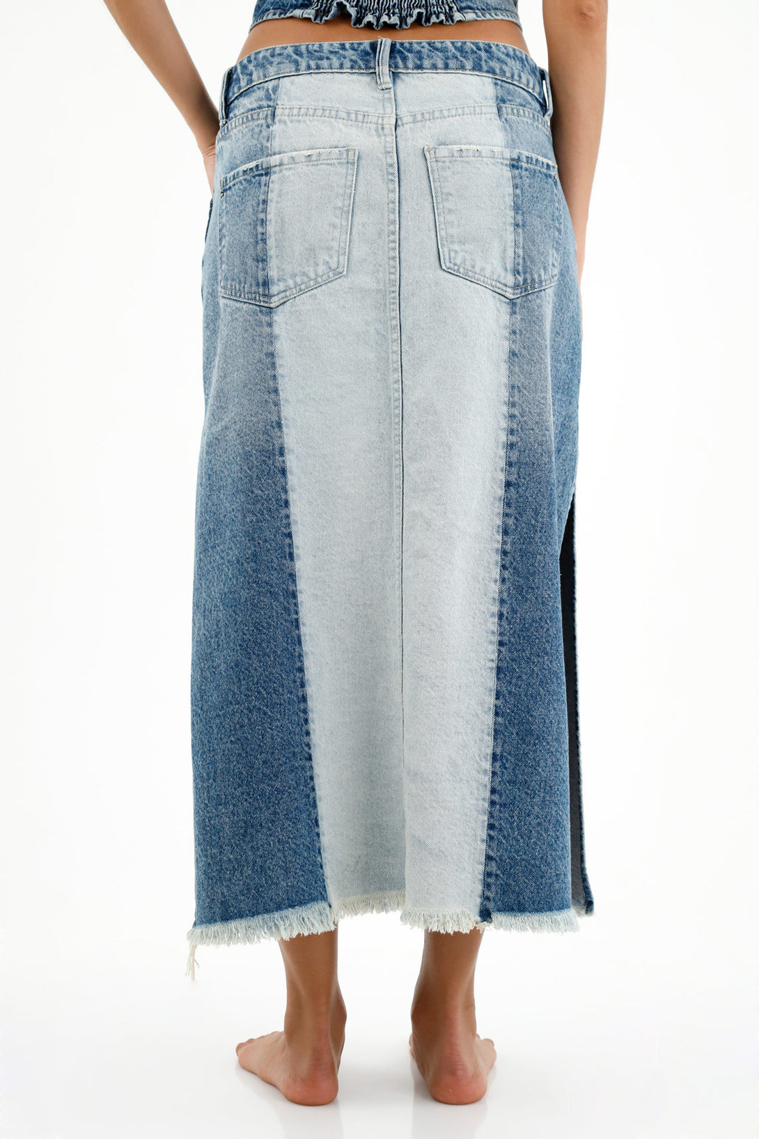 Falda con ruedo desflecado azul para mujer
