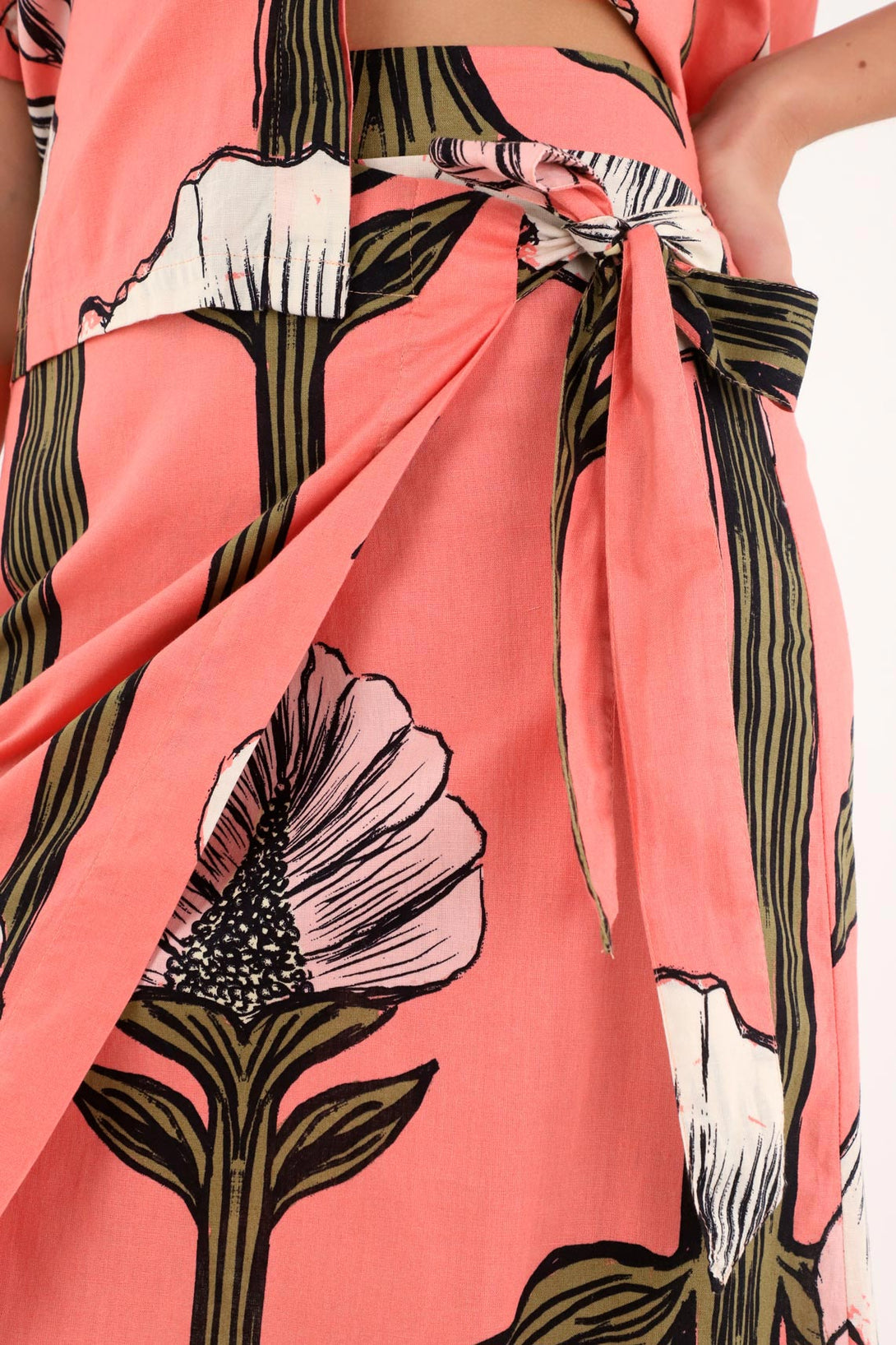 Falda larga tipo pareo con estampado de flores para mujer