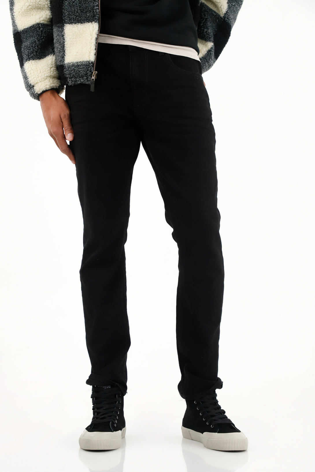 Jean Nudy negro con arrugas 3D para hombre