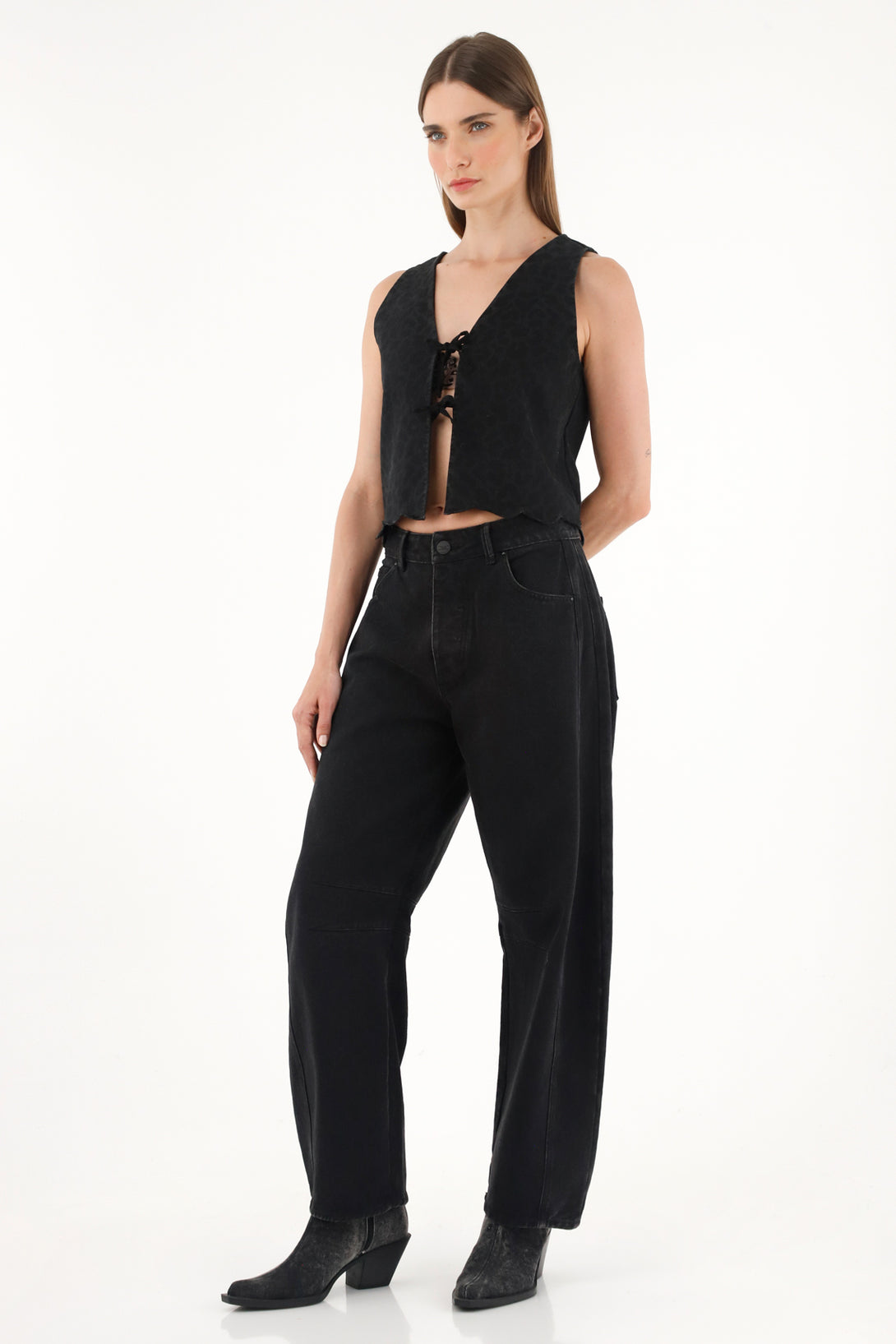 Women's Black Animal Print Horseshoe Jeans