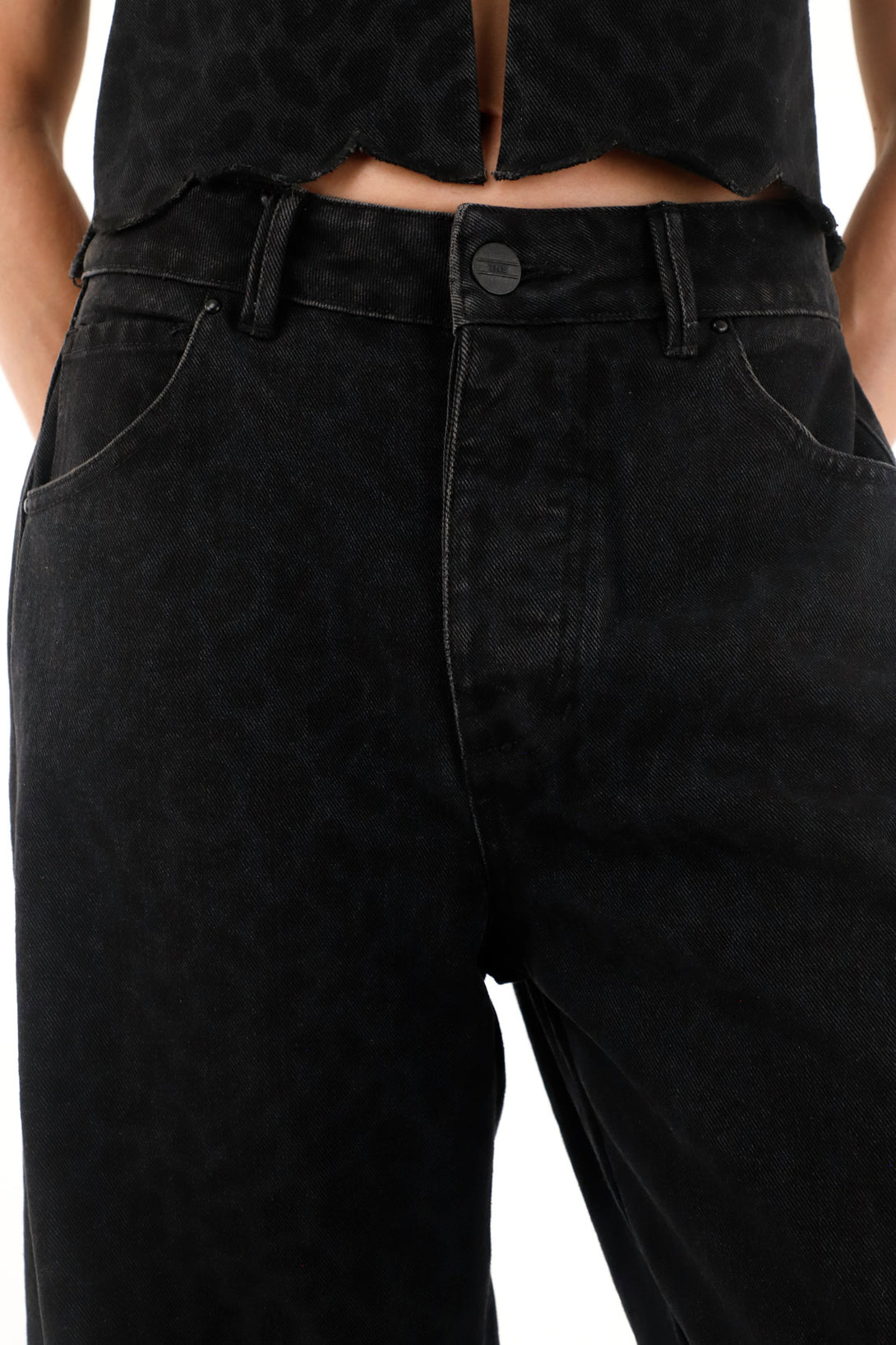 Women's Black Animal Print Horseshoe Jeans