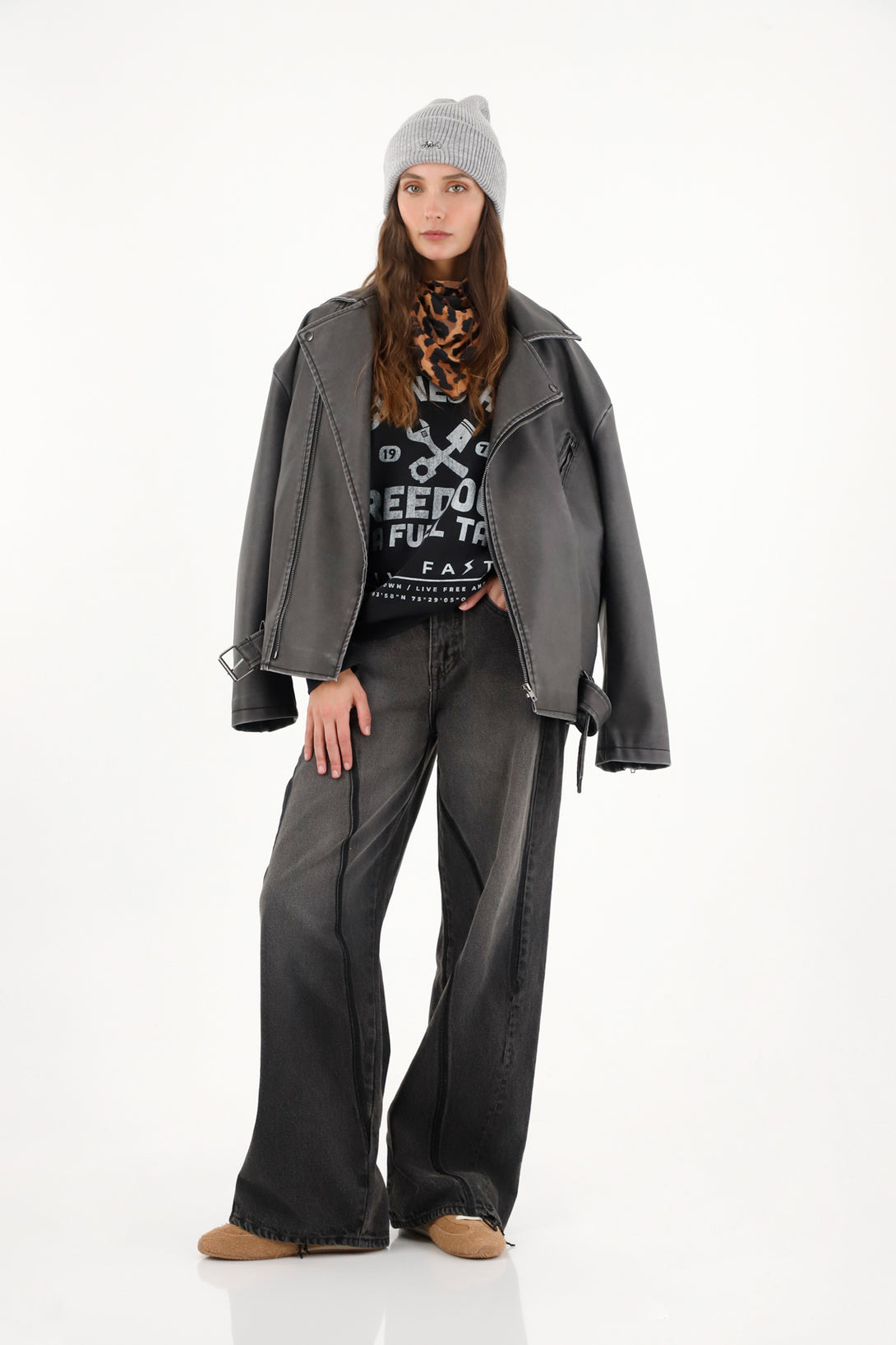 Women's Black Straight-Leg Jeans with Rips