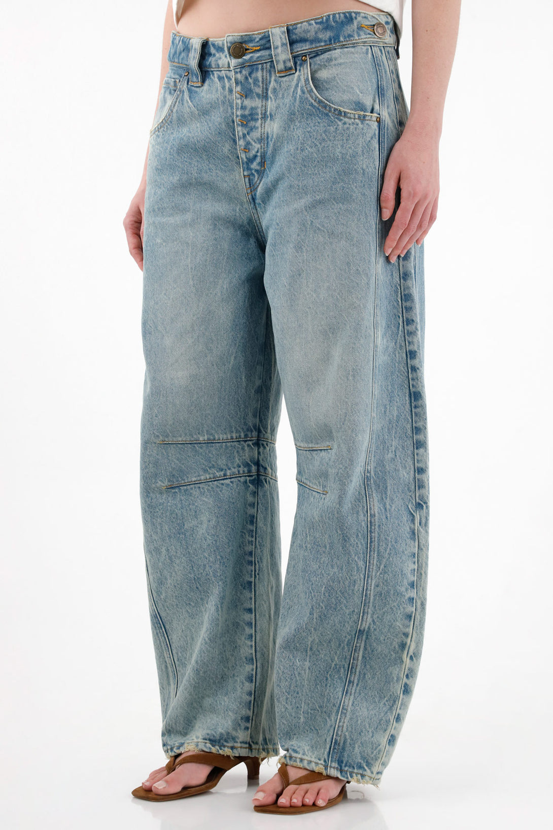 Women's Horseshoe Jeans with Decorative Strap