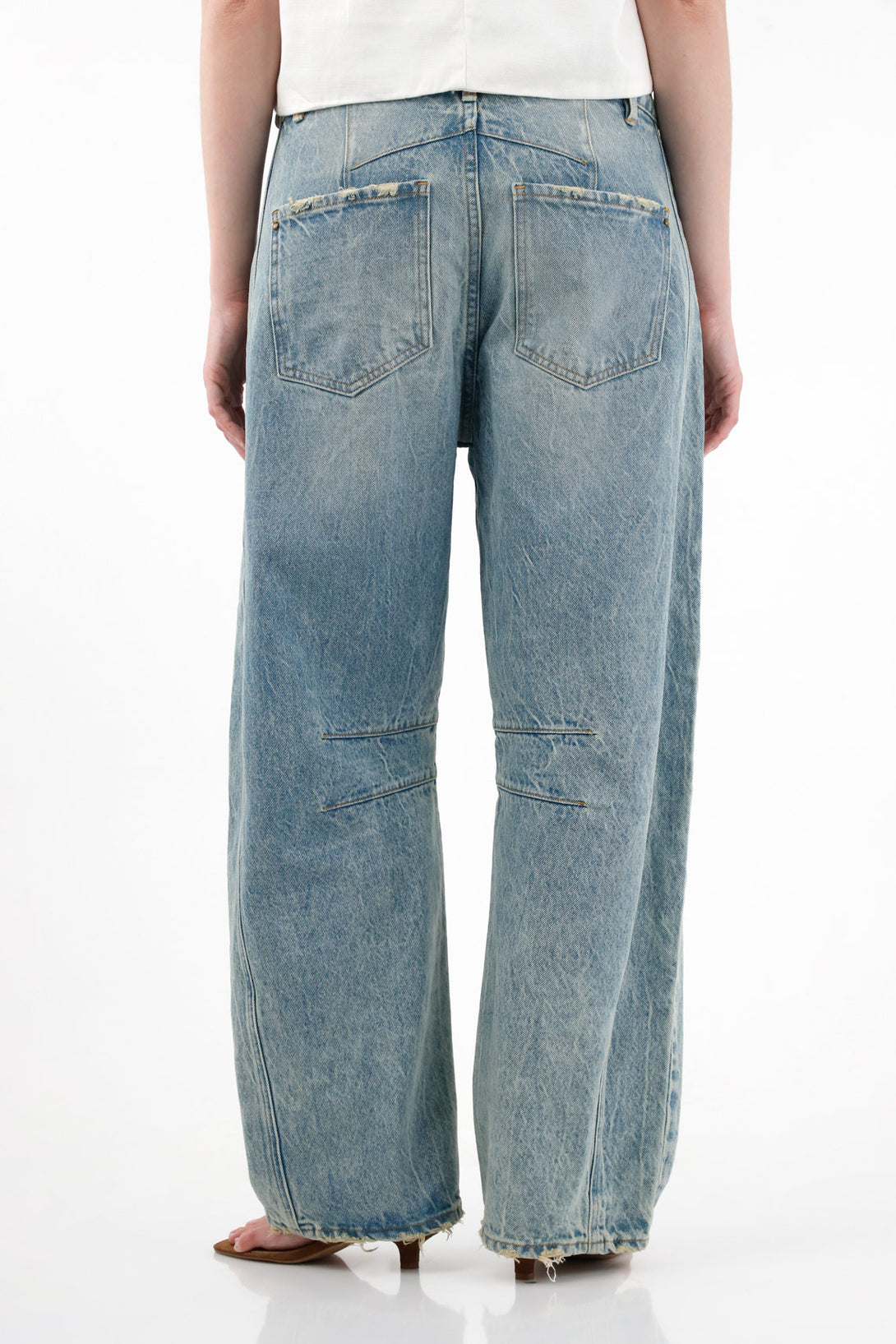 Women's Horseshoe Jeans with Decorative Strap