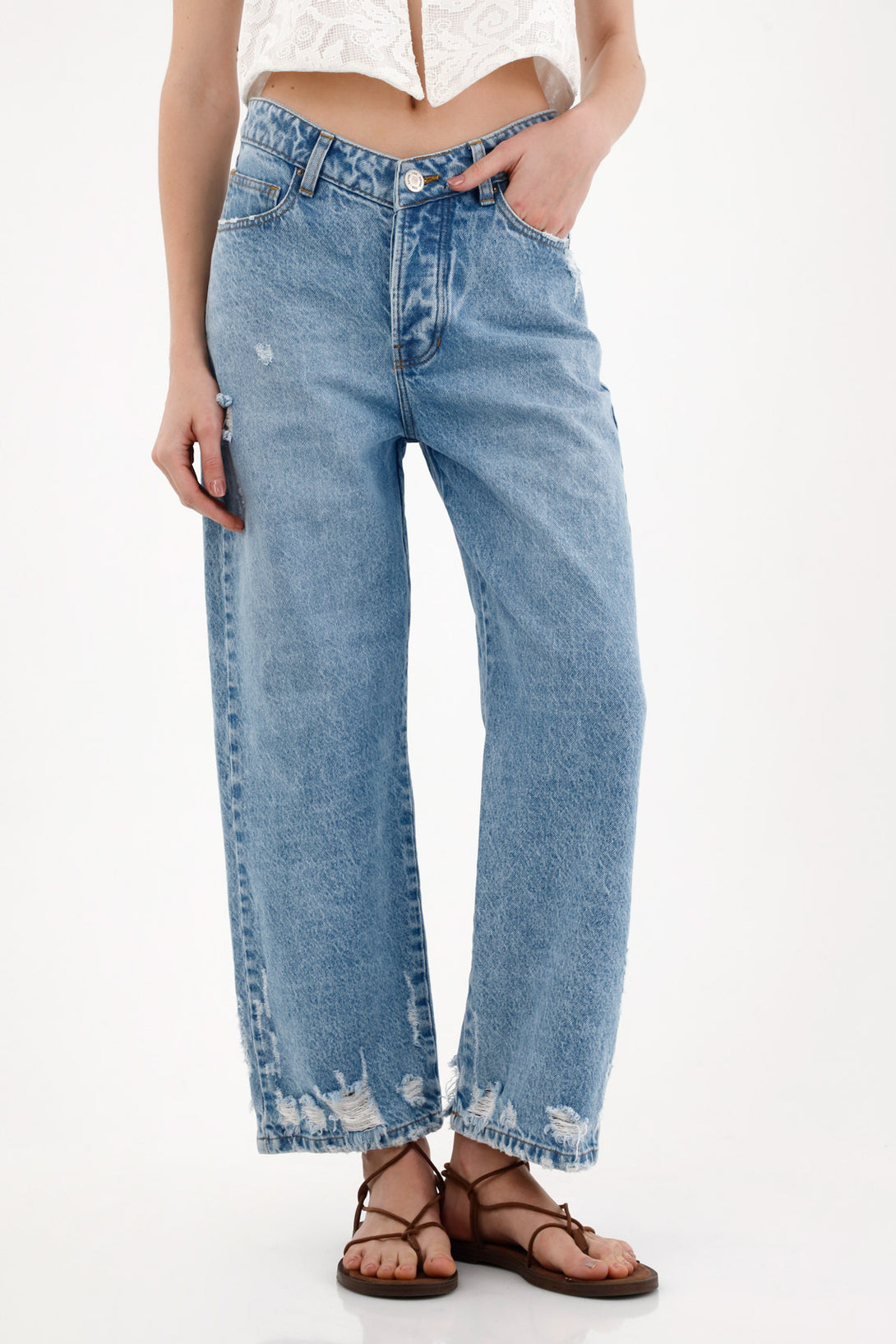Straight Jeans with Distressed Detailing in Blue for Women