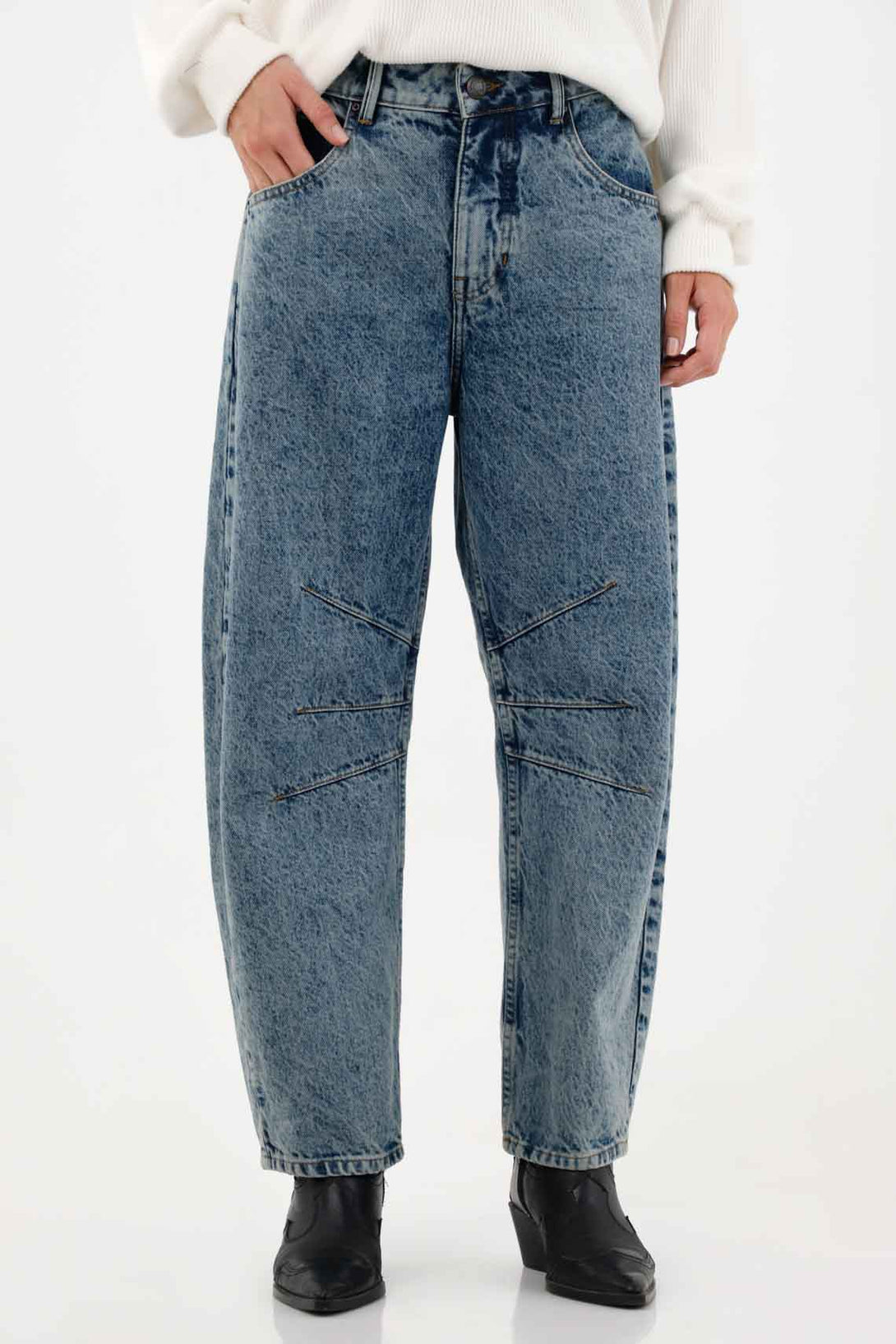 Medium Blue Horseshoe Jeans for Women