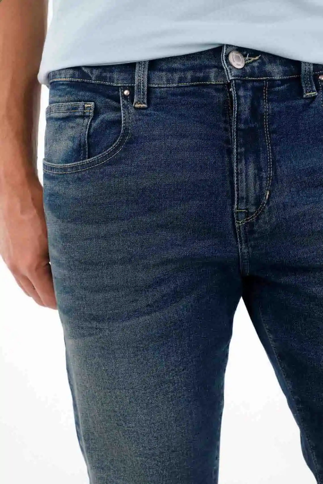 Jean Recto tiro medio azul para hombre