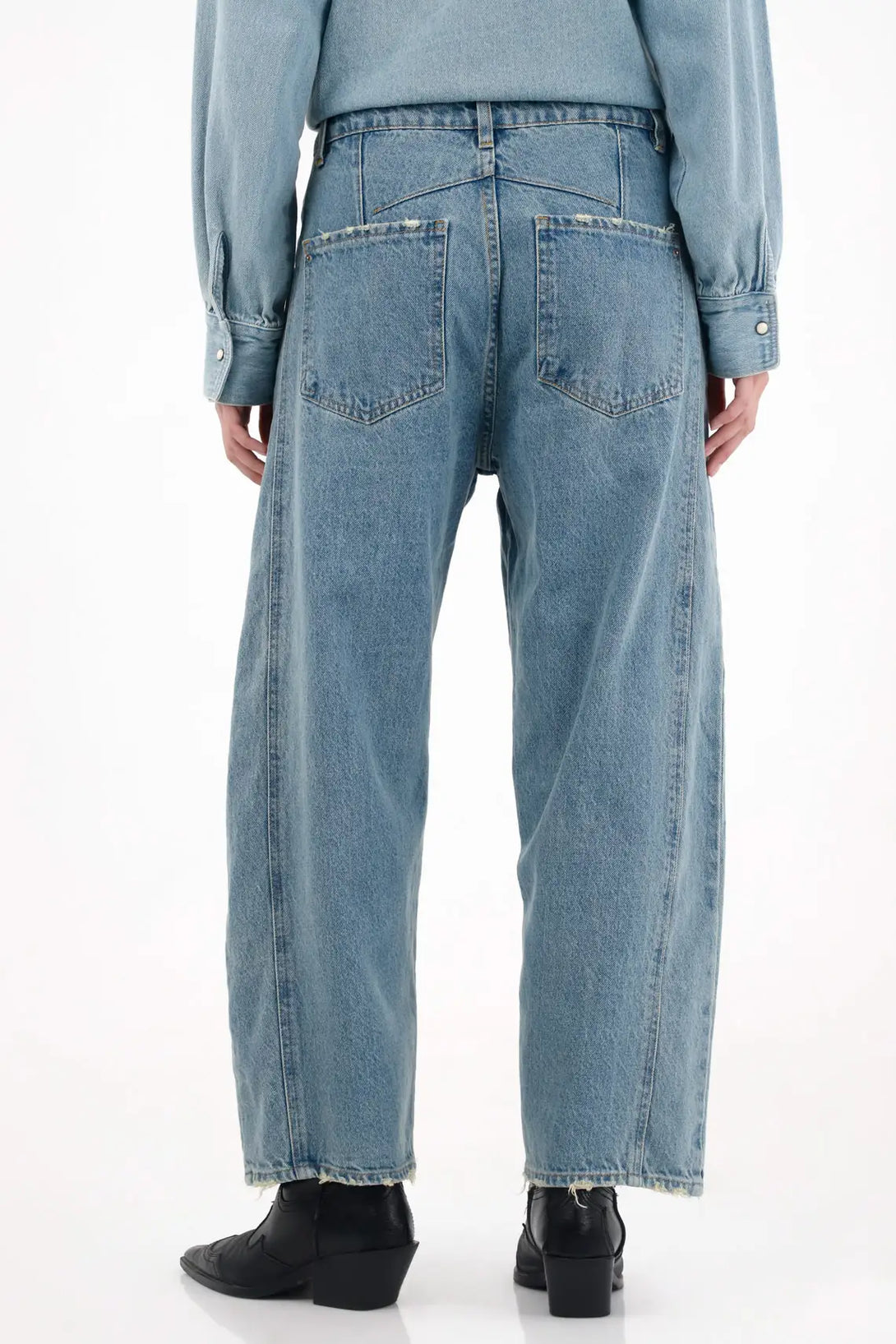 Jean Horseshoe con apliques brillantes para mujer