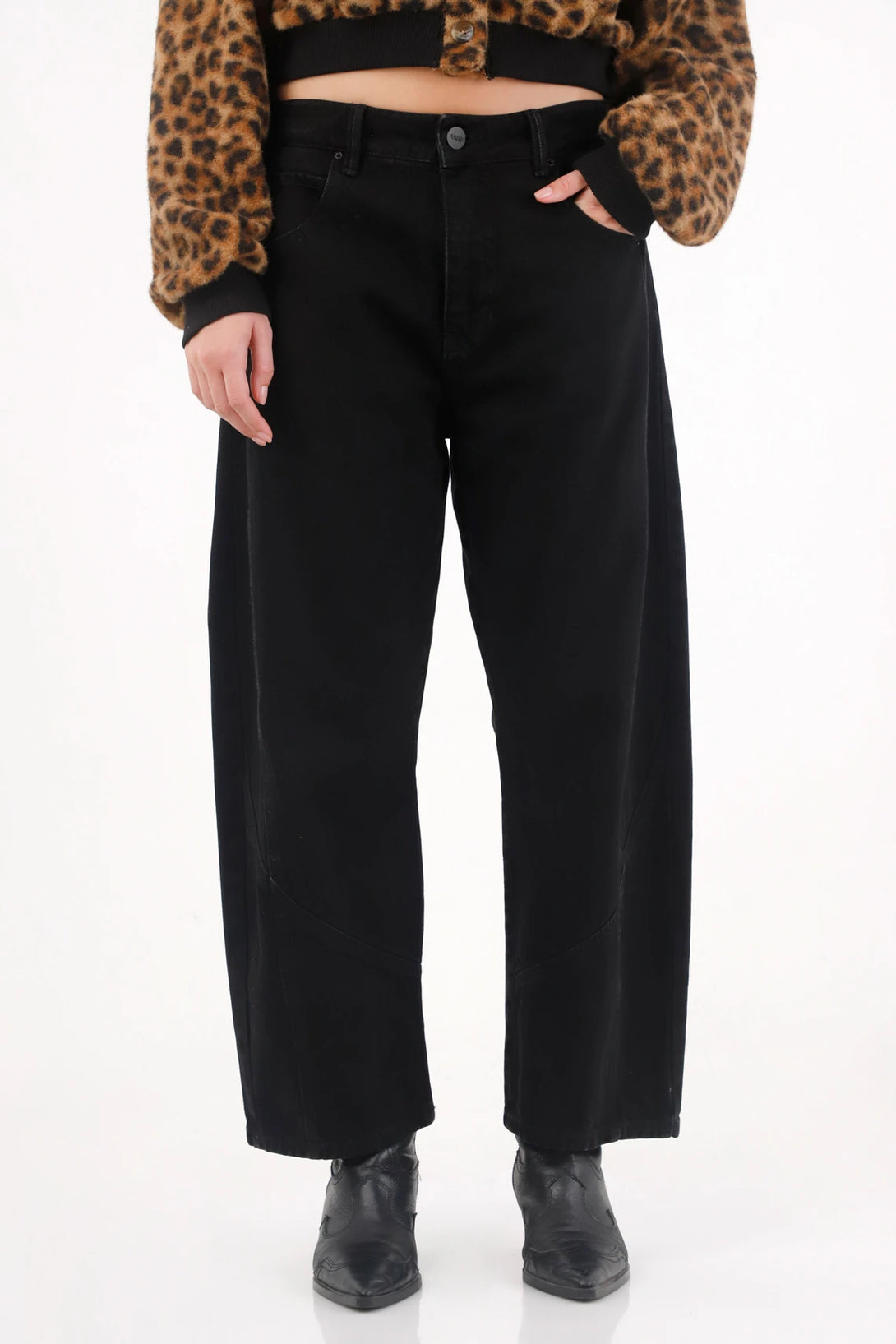 Slouchy Jeans black denim for women