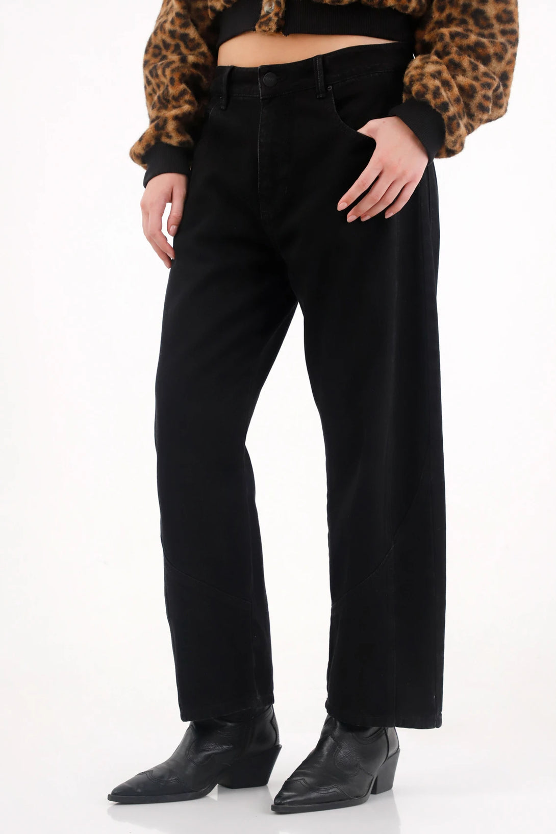 Slouchy Jeans black denim for women