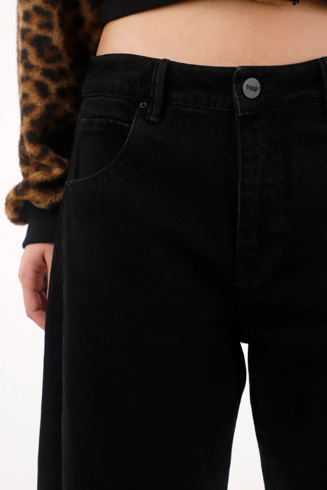 Slouchy Jeans black denim for women