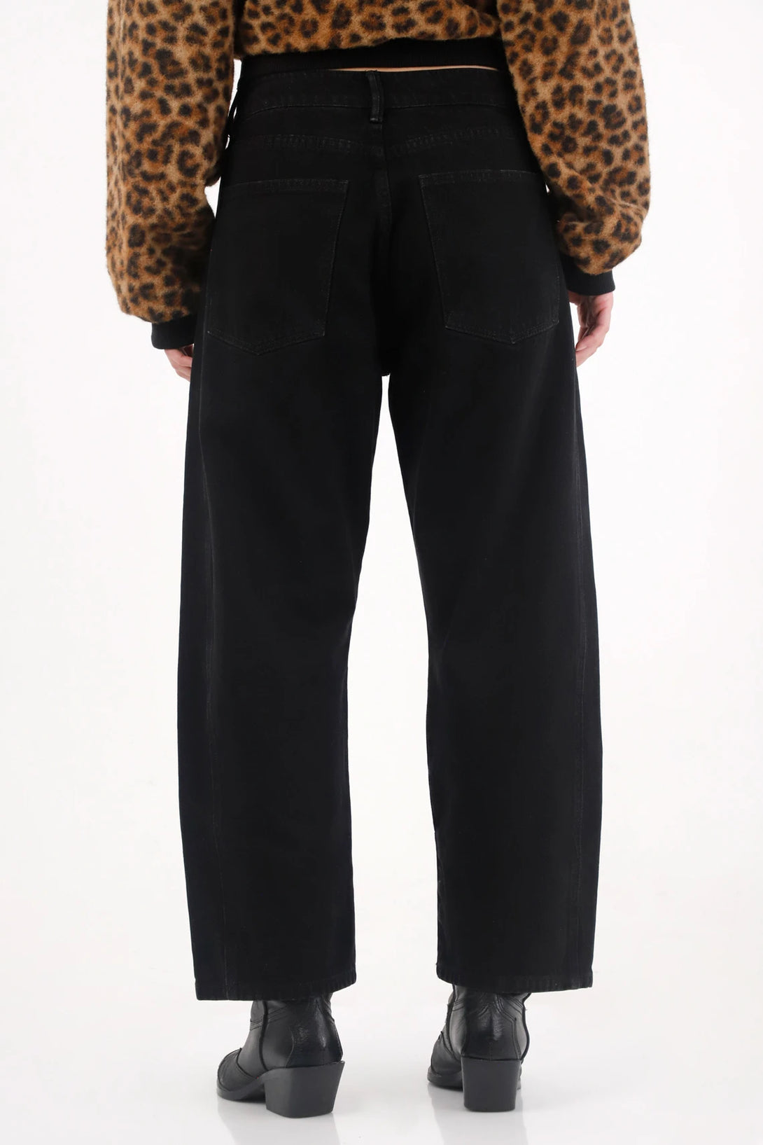 Slouchy Jeans black denim for women