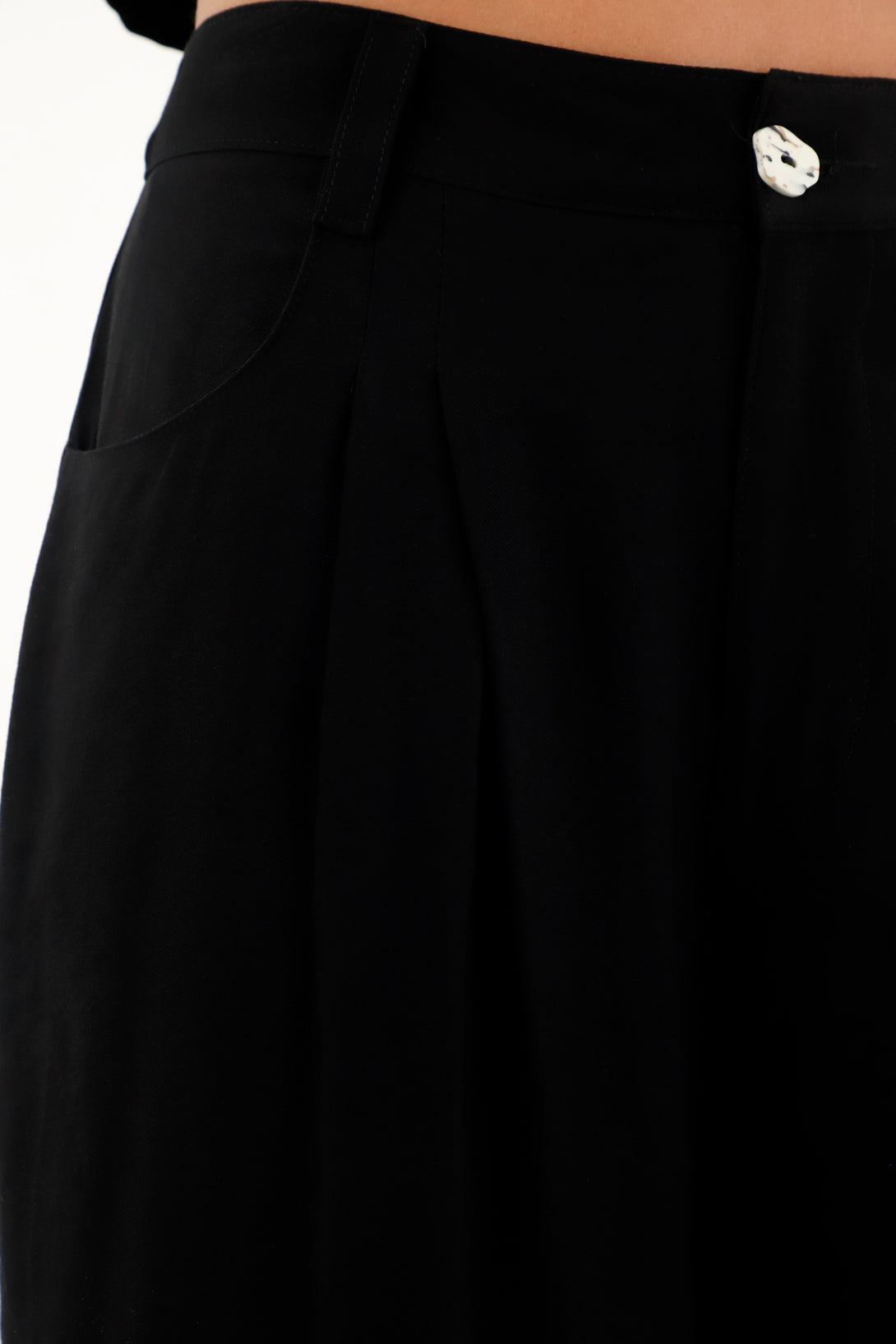 Women's High-Waisted Black Wide-Leg Pants