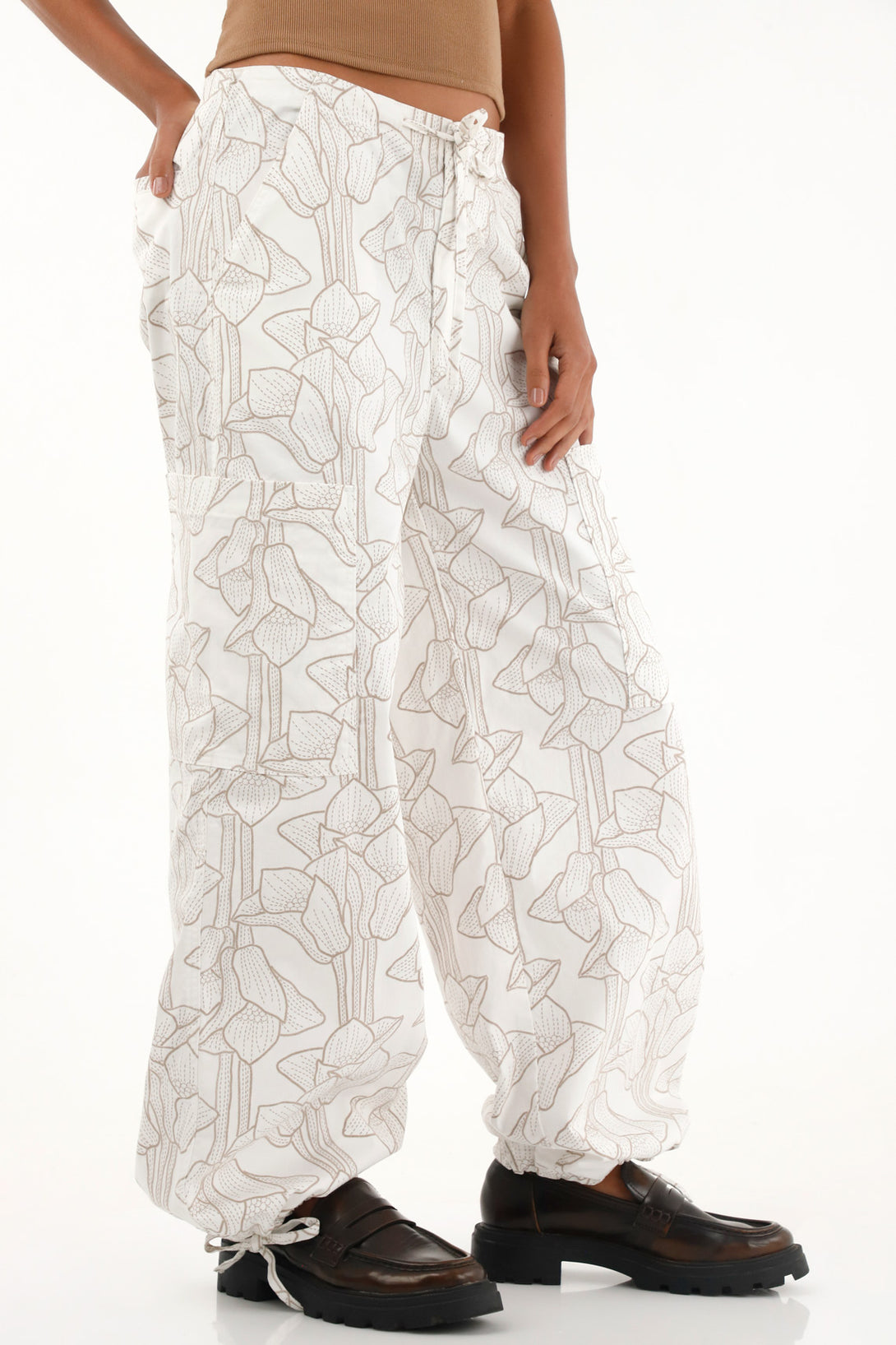 Women's printed cargo pants