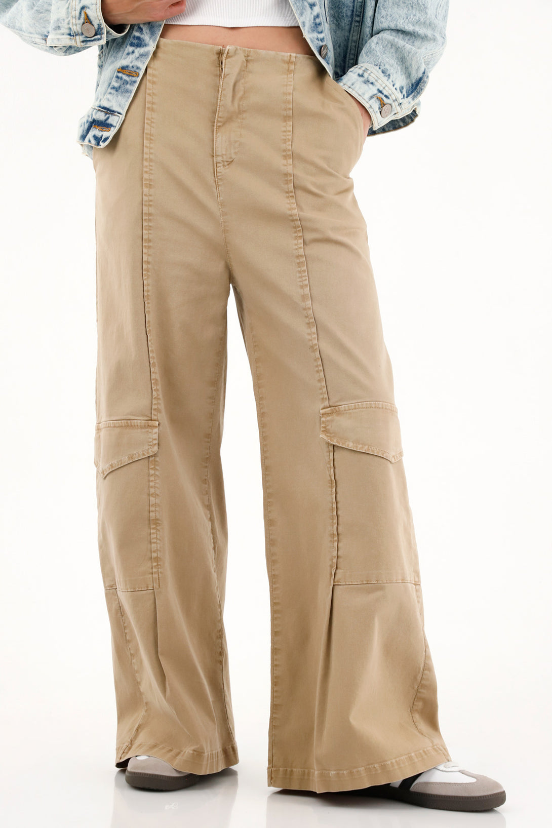 Women's Brown Wide-Leg Cargo Pants