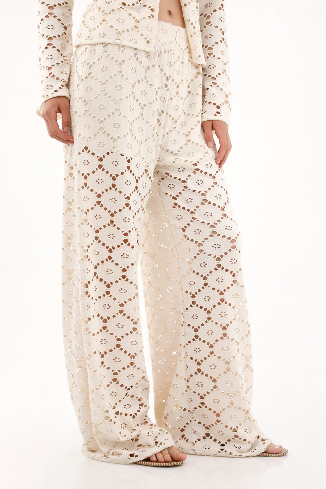 Women's Wide Leg Open Weave Pants in Off-White